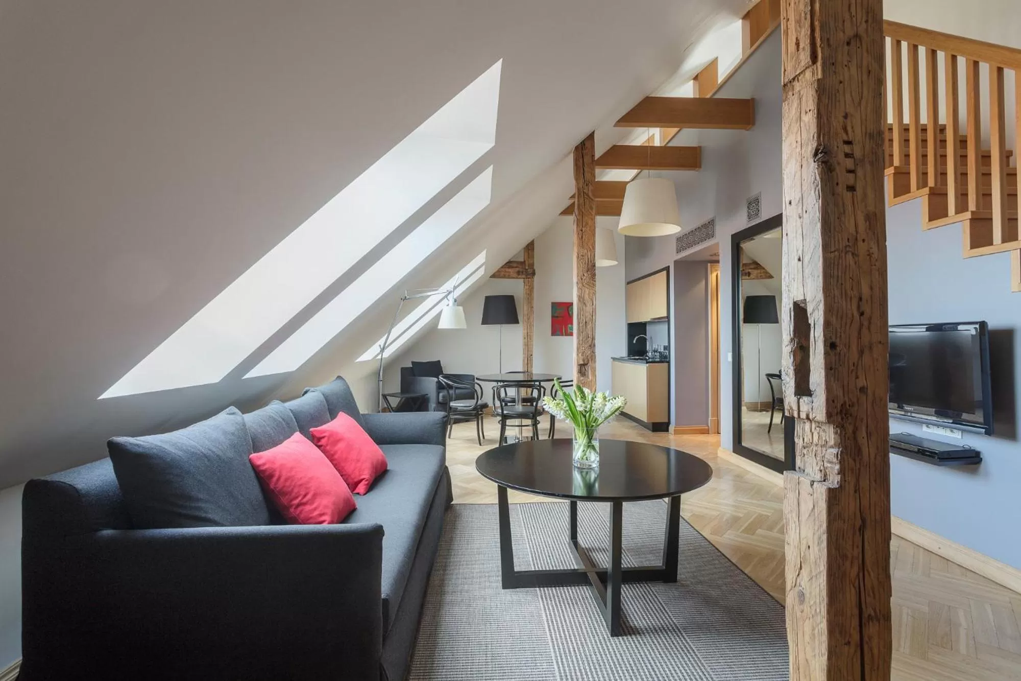 Duplex Apartment - single occupancy in Neiburgs Hotel