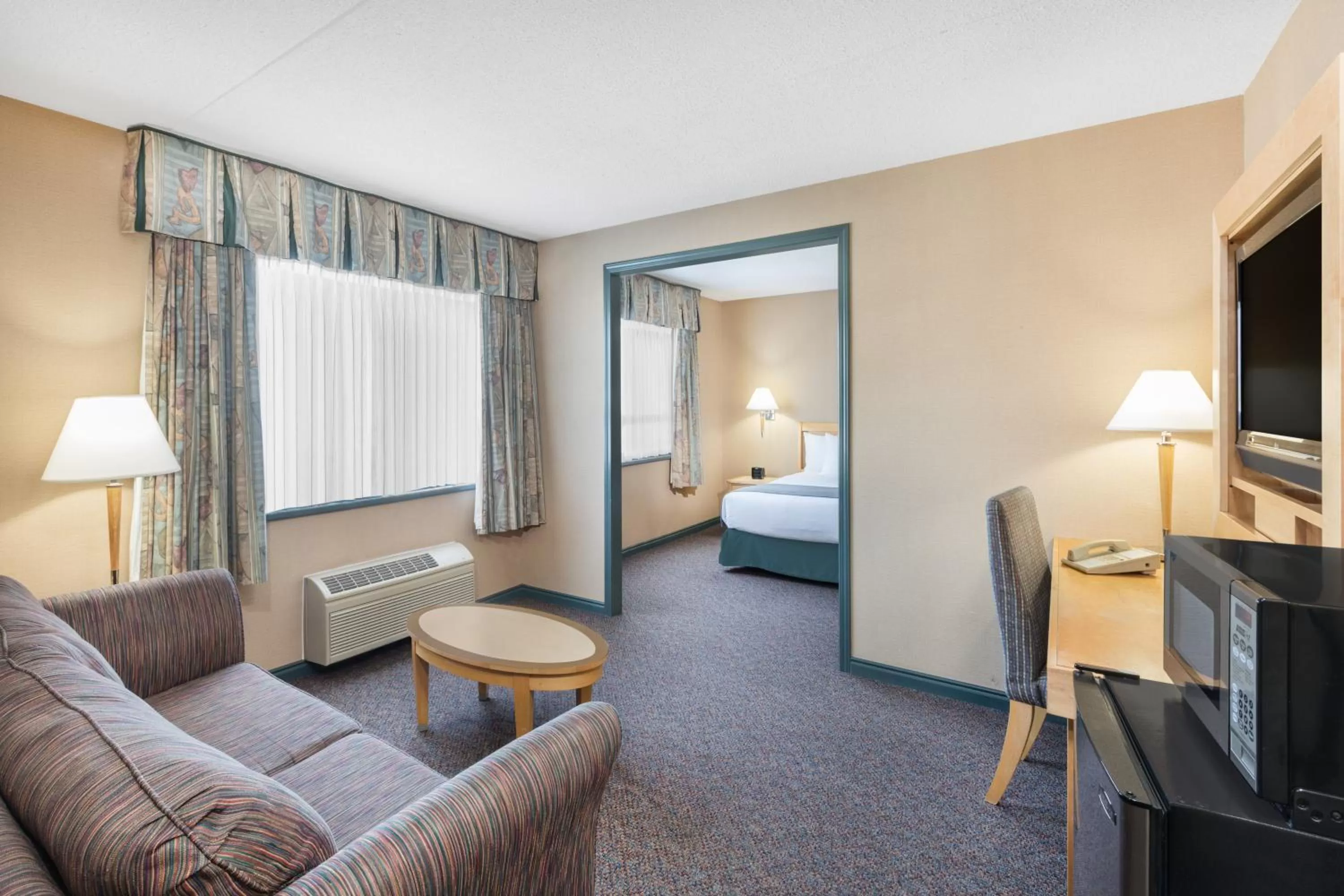 One-Bedroom Junior Suite - Non-Smoking in Ramada Plaza by Wyndham Prince George