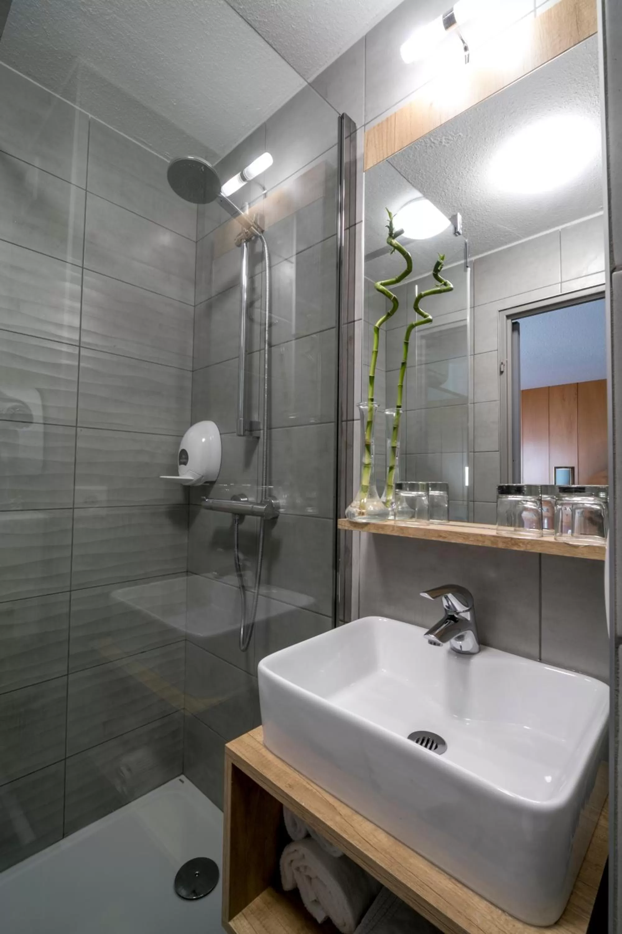 Quadruple Room in Ostal Pau Universite - Sure Hotel Collection by Best Western