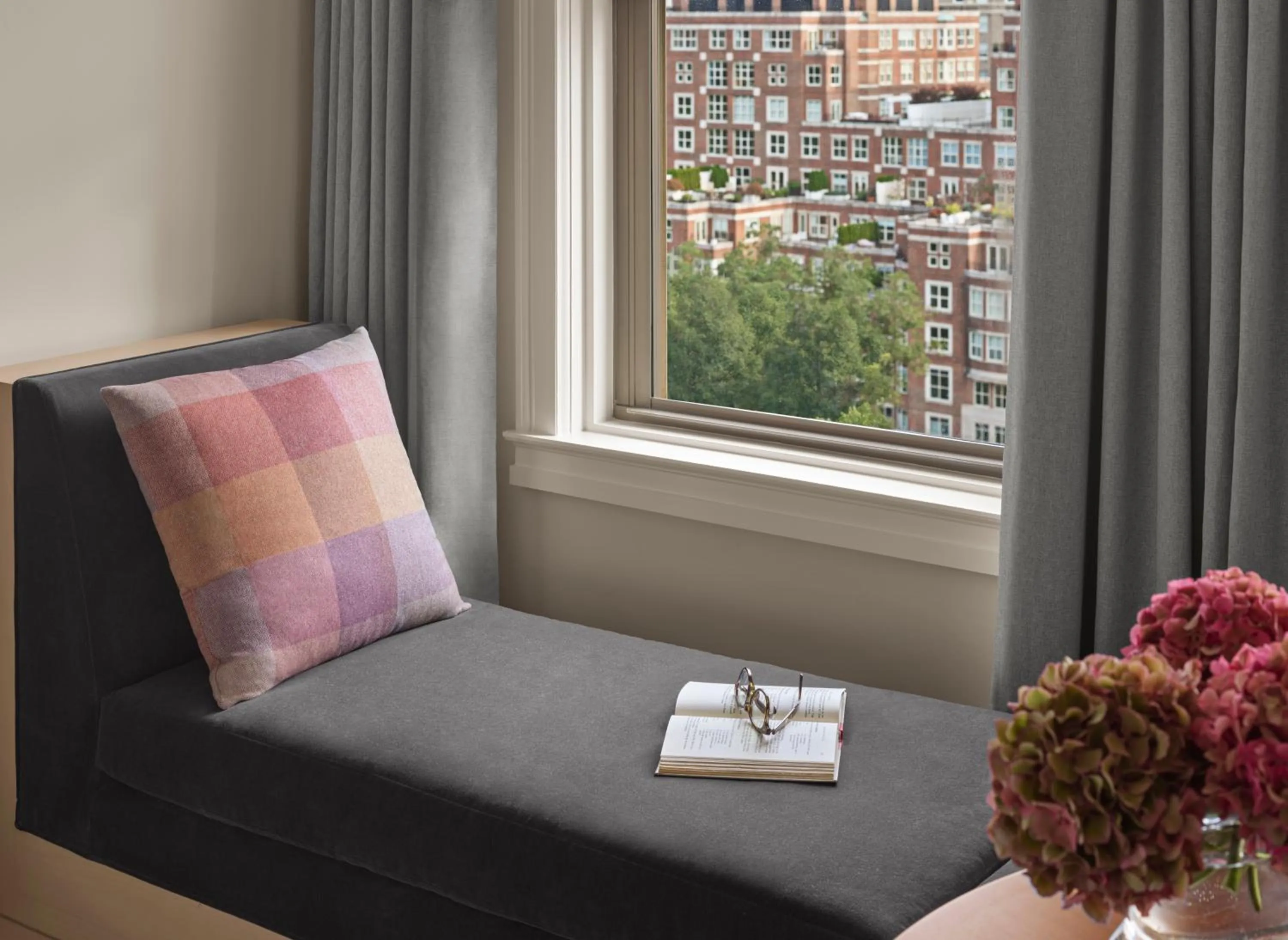 King Room - Disability Access in The Newbury Boston