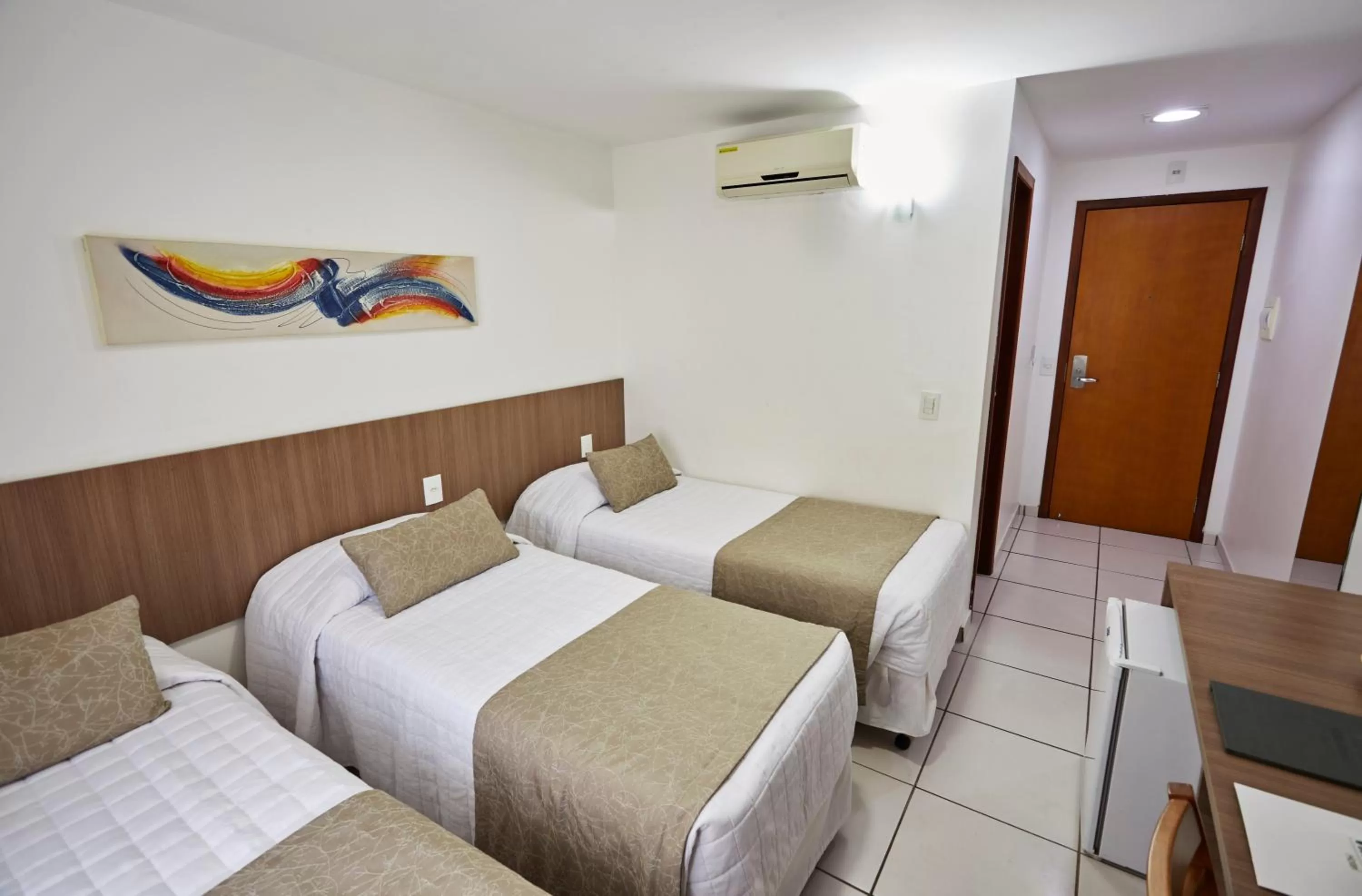 Triple Room - single occupancy in Villa Park Hotel