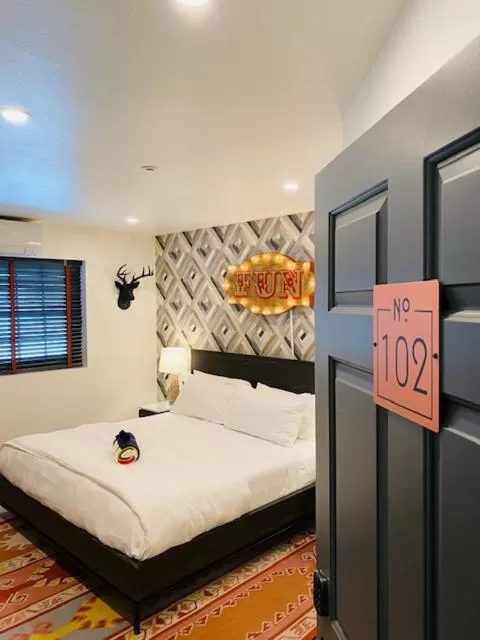 King Room in The Creekstone