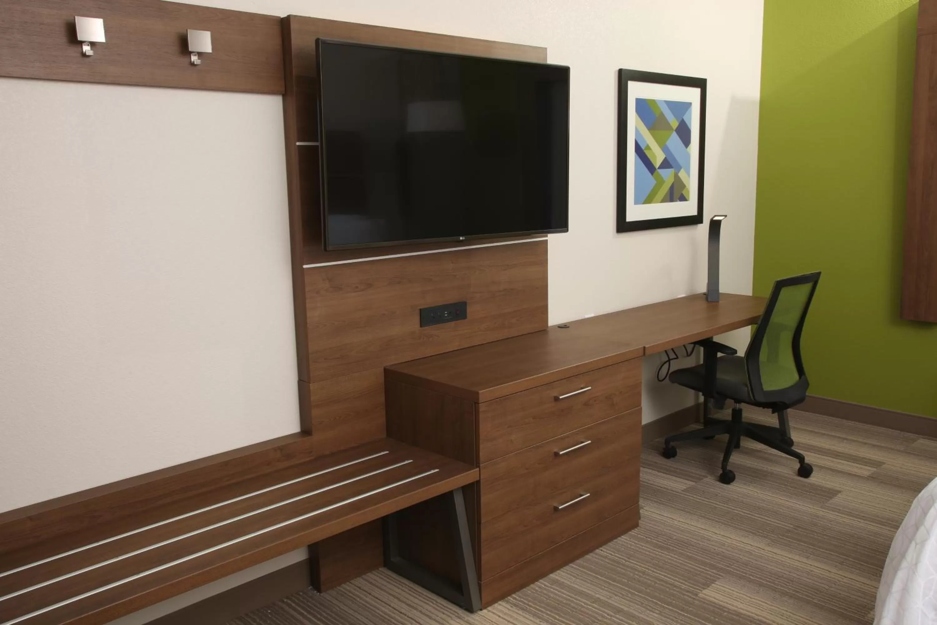King Room - Disability Access in Holiday Inn Express - McCook by IHG