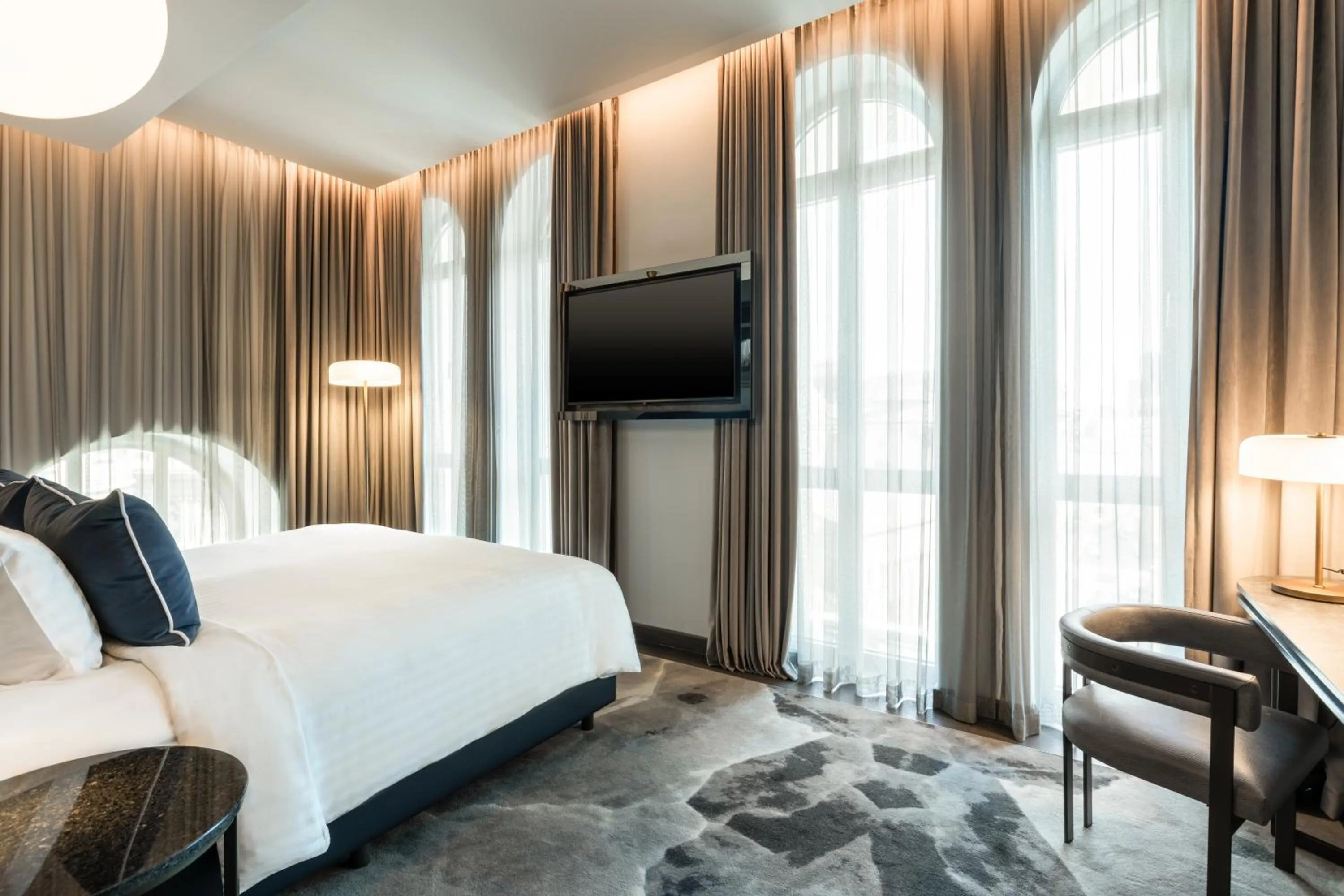 Platinum, Junior Suite, 1 King in The Marmorosch Bucharest, Autograph Collection