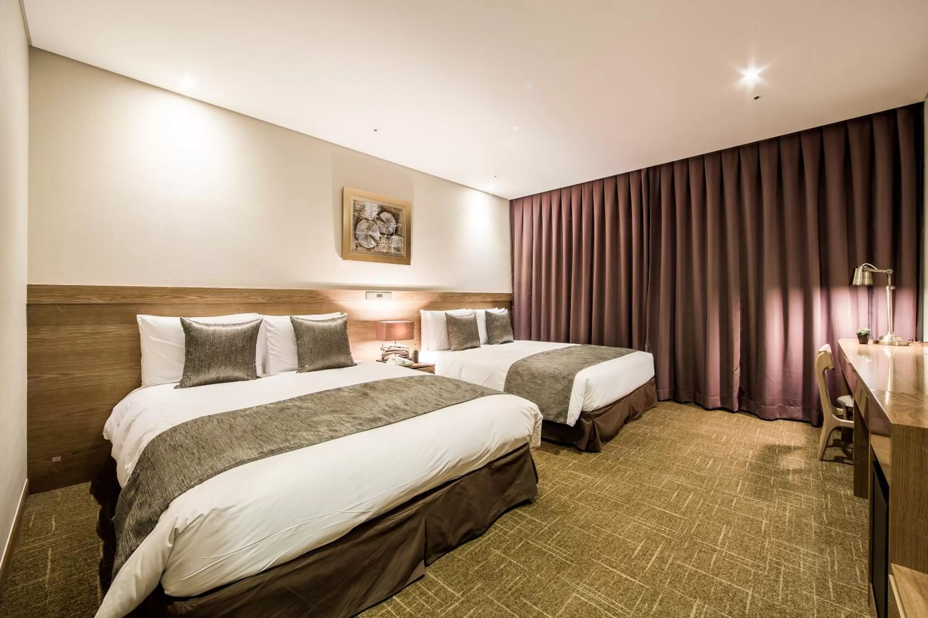 Family Twin Room in Golden Seoul Hotel