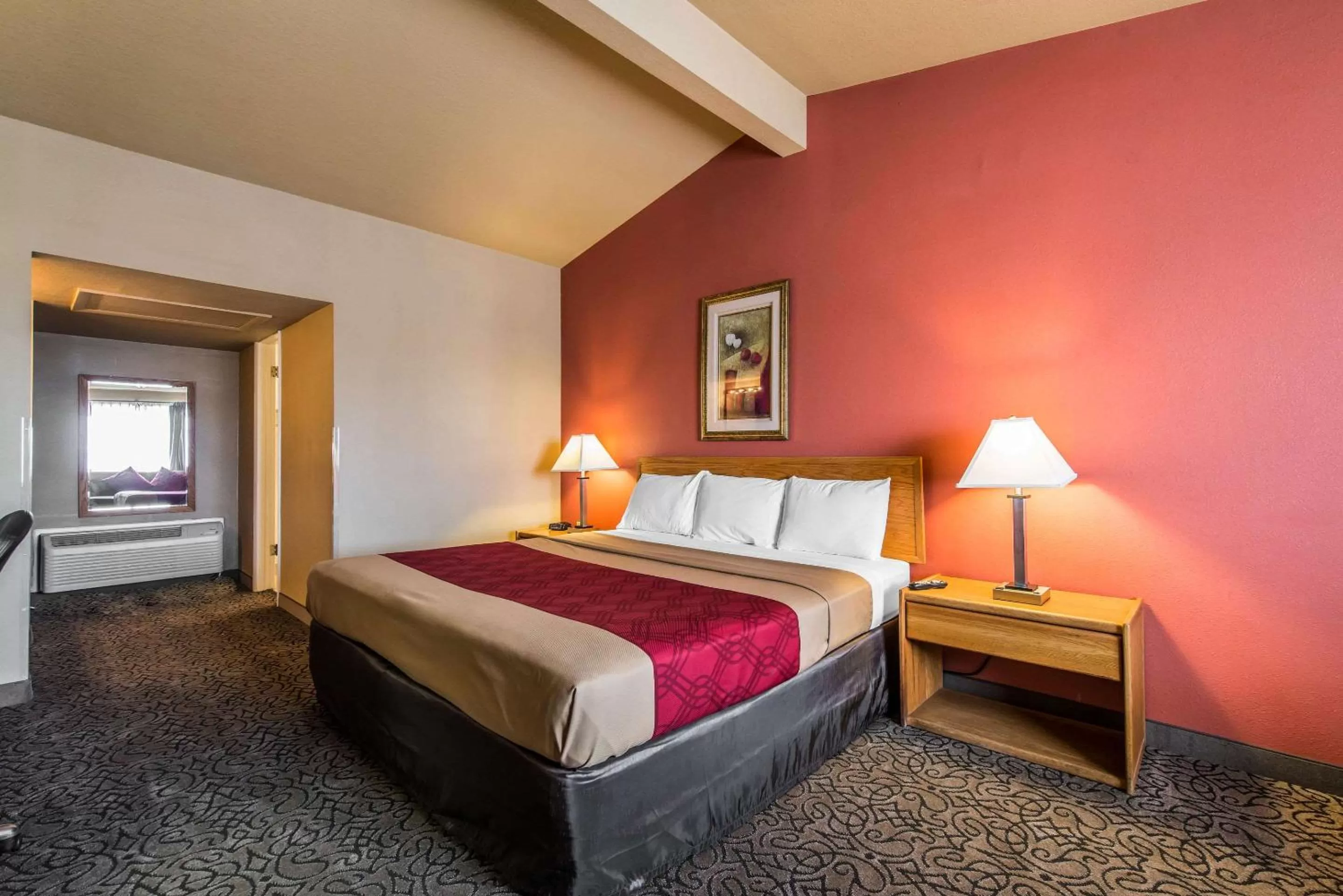 King Room - Non-Smoking in Rodeway Inn