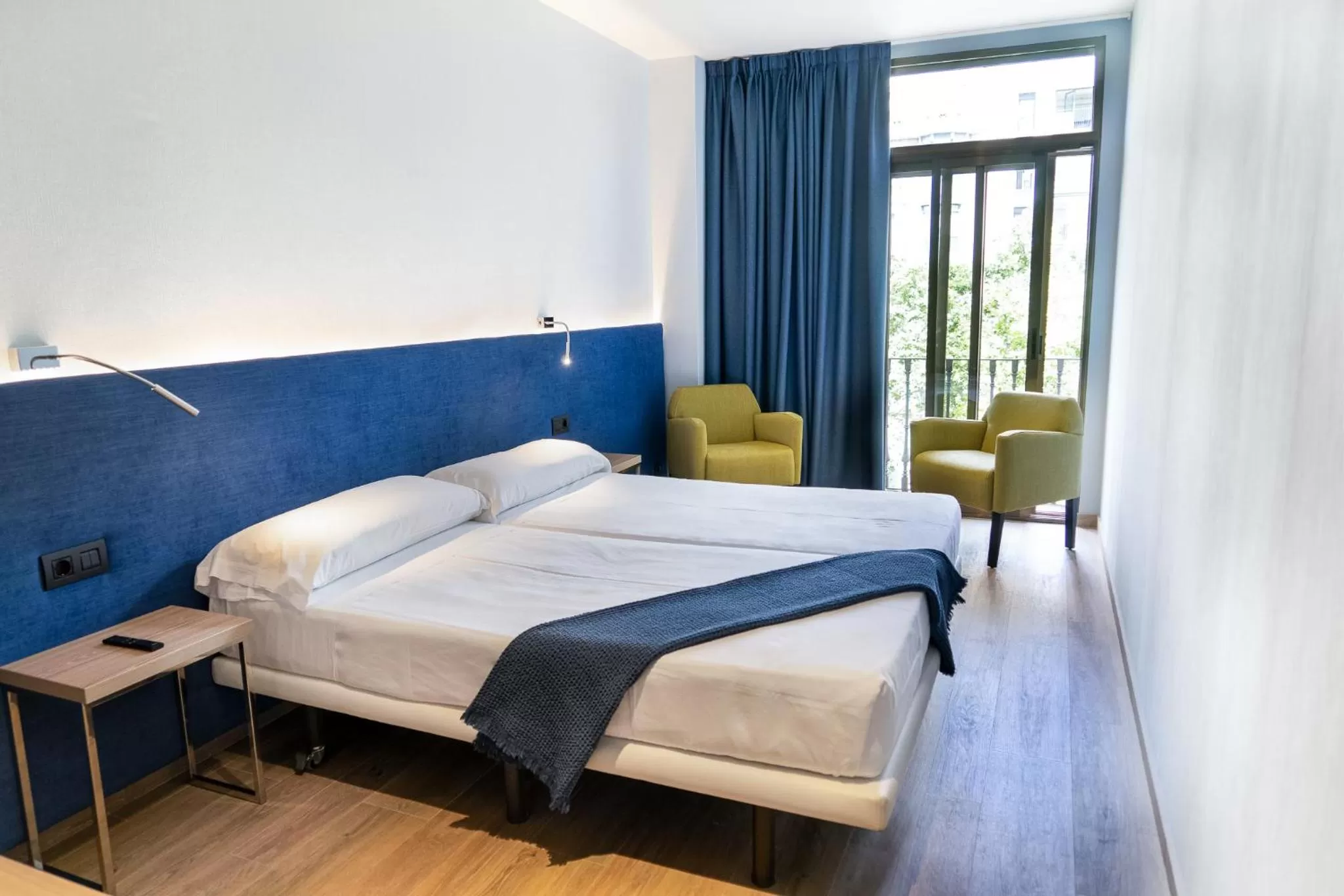 Triple Room in Caledonian