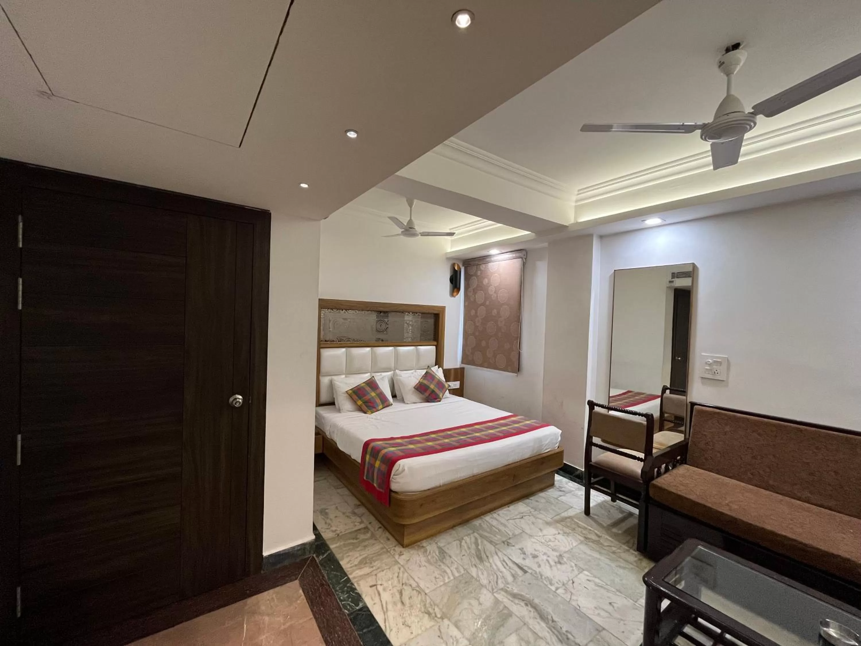 Large Double or Twin Room - single occupancy in Hotel Moti Palace