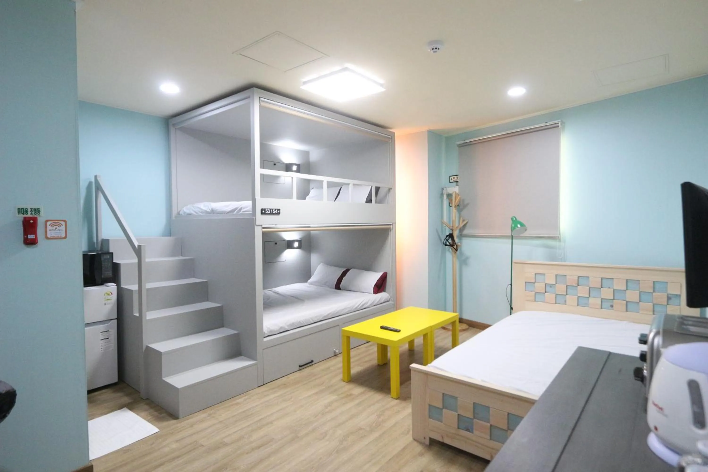 Family Double Room in Midtown Hostel Daegu