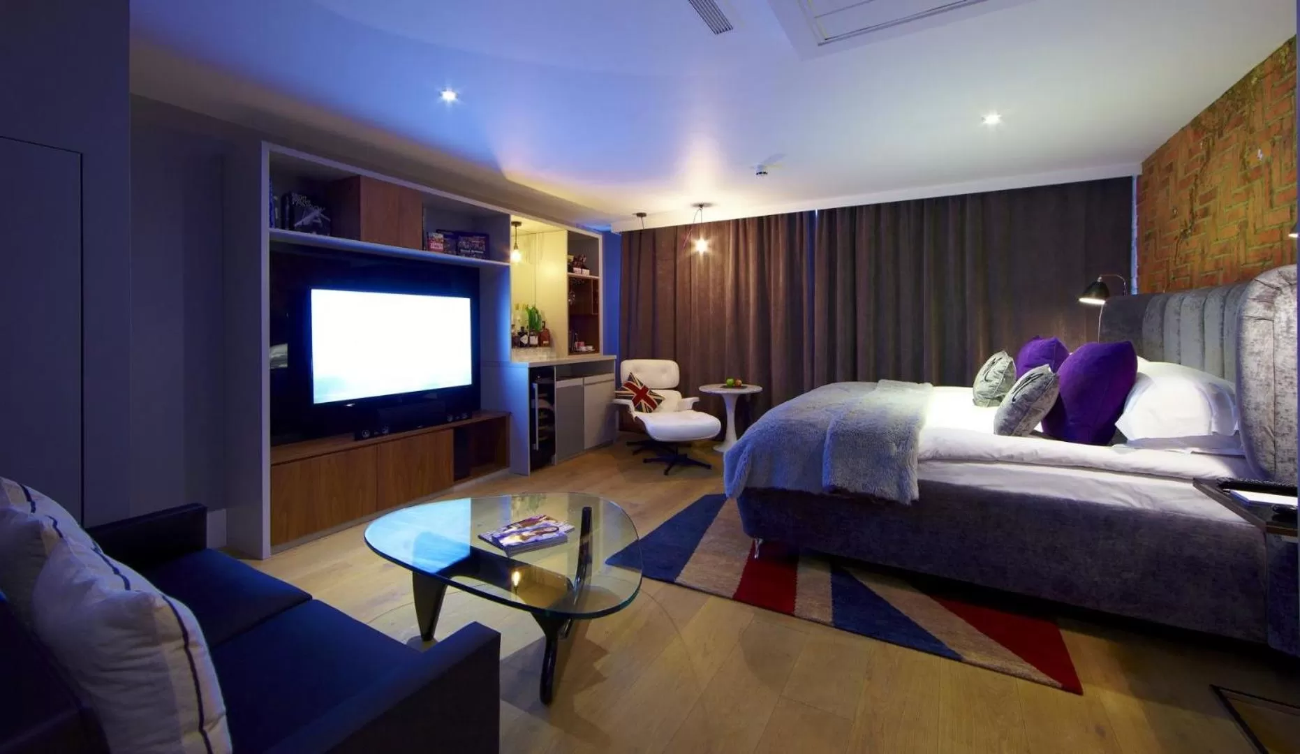 Signature Suite in Malmaison London