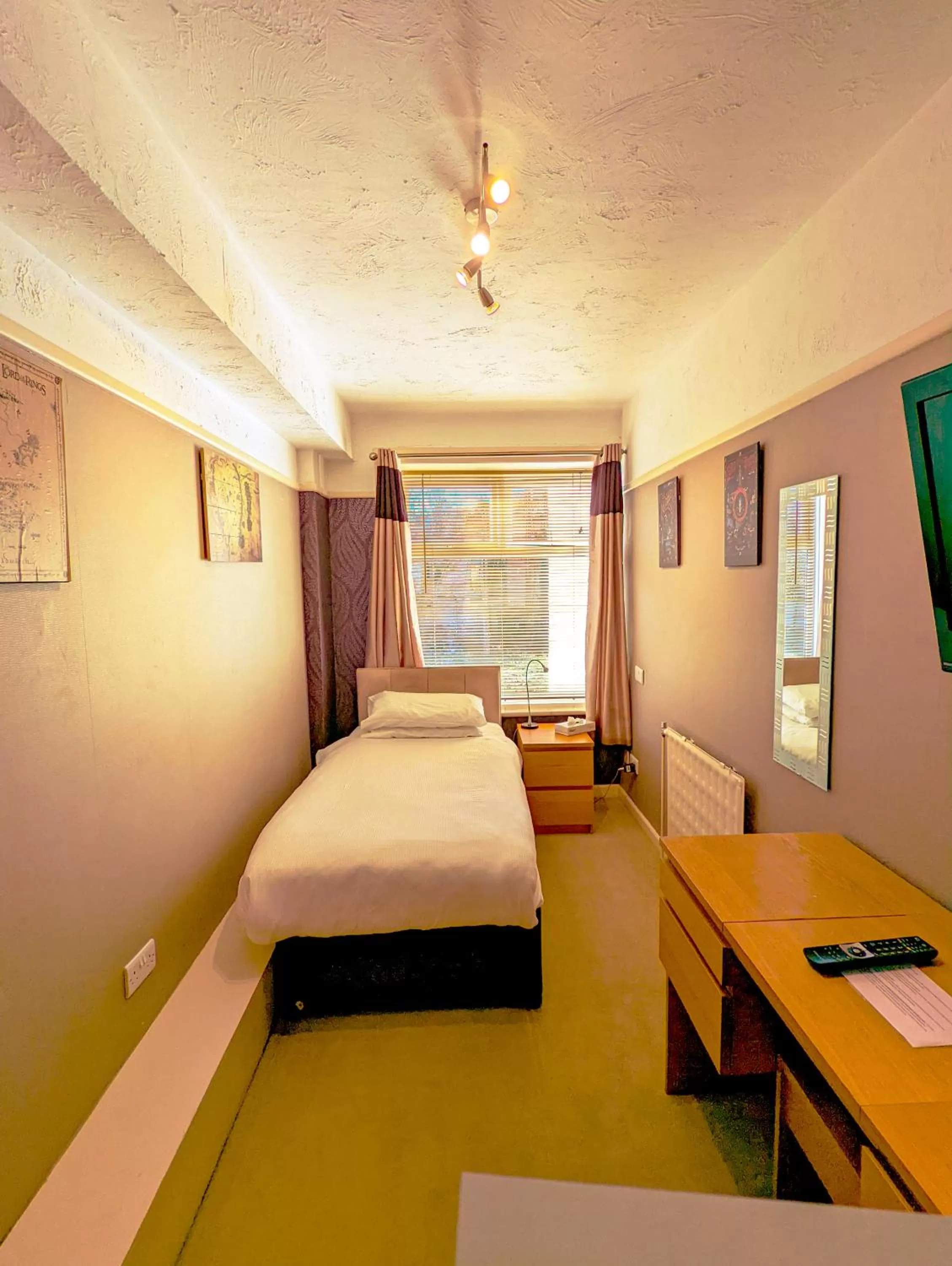 Single Room in Hotel Celebrity Bournemouth East Cliff by Villare hotels