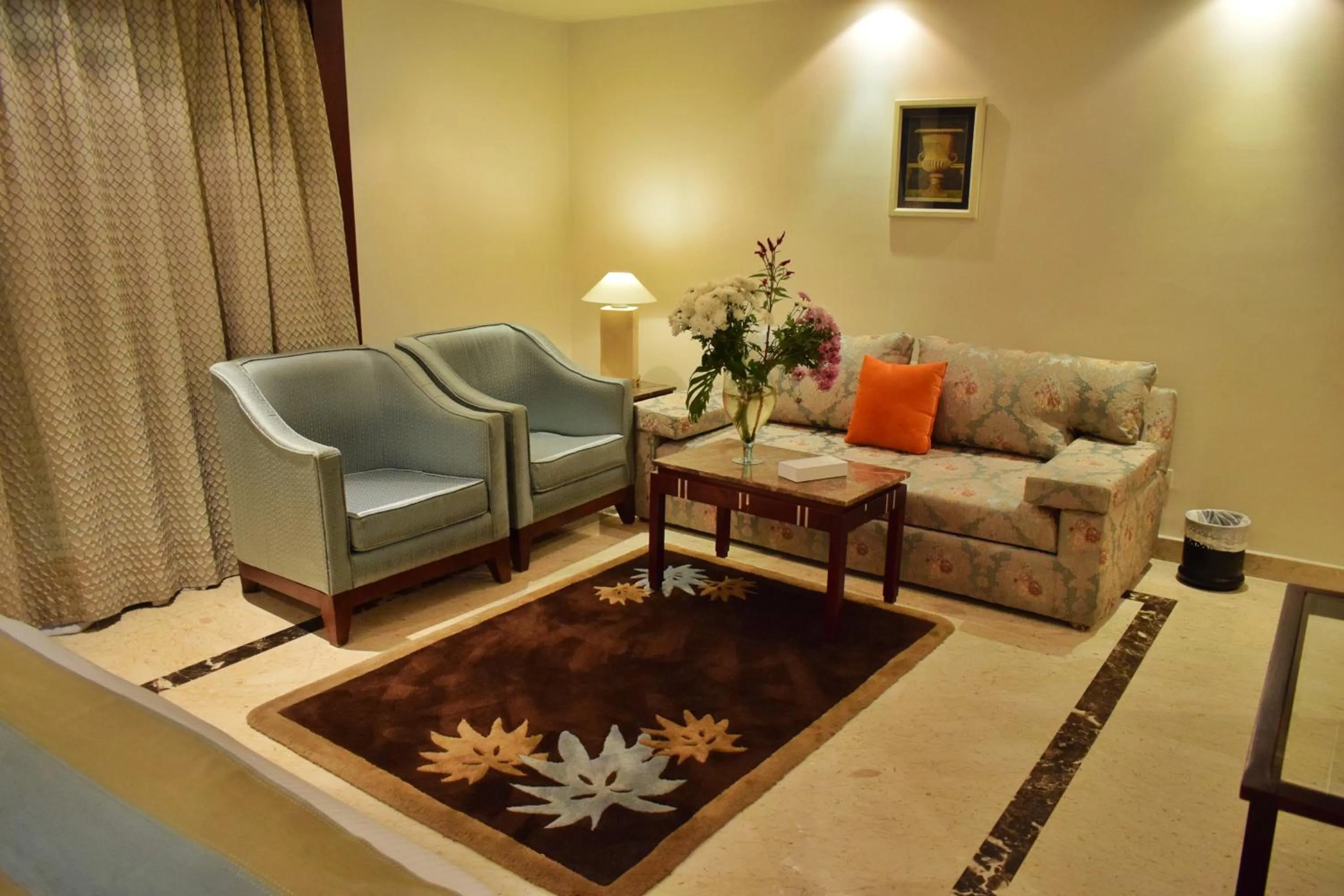 Exclusive Suite Sea View in Romance Alexandria Hotel