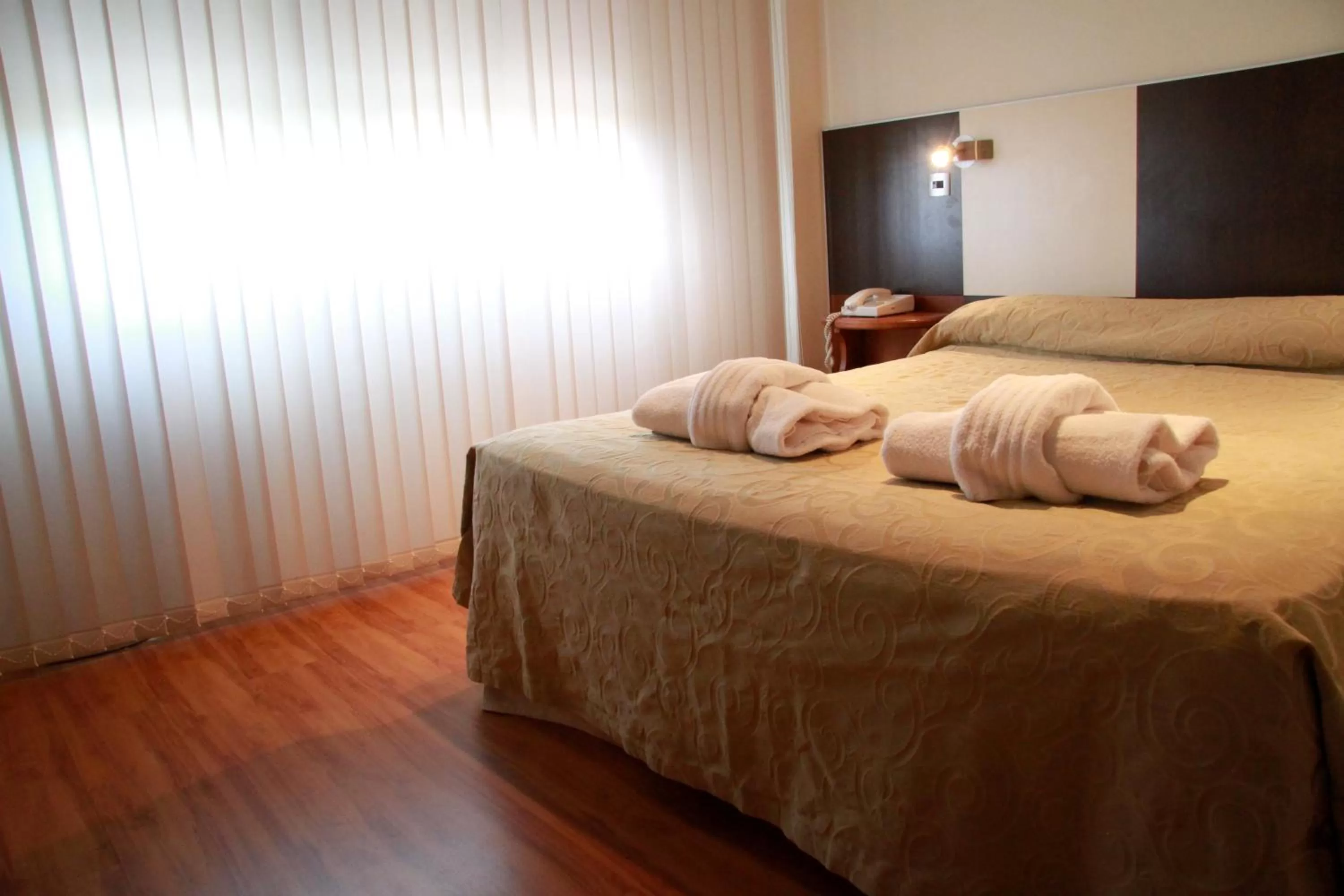 Double or Twin Room in Kalton