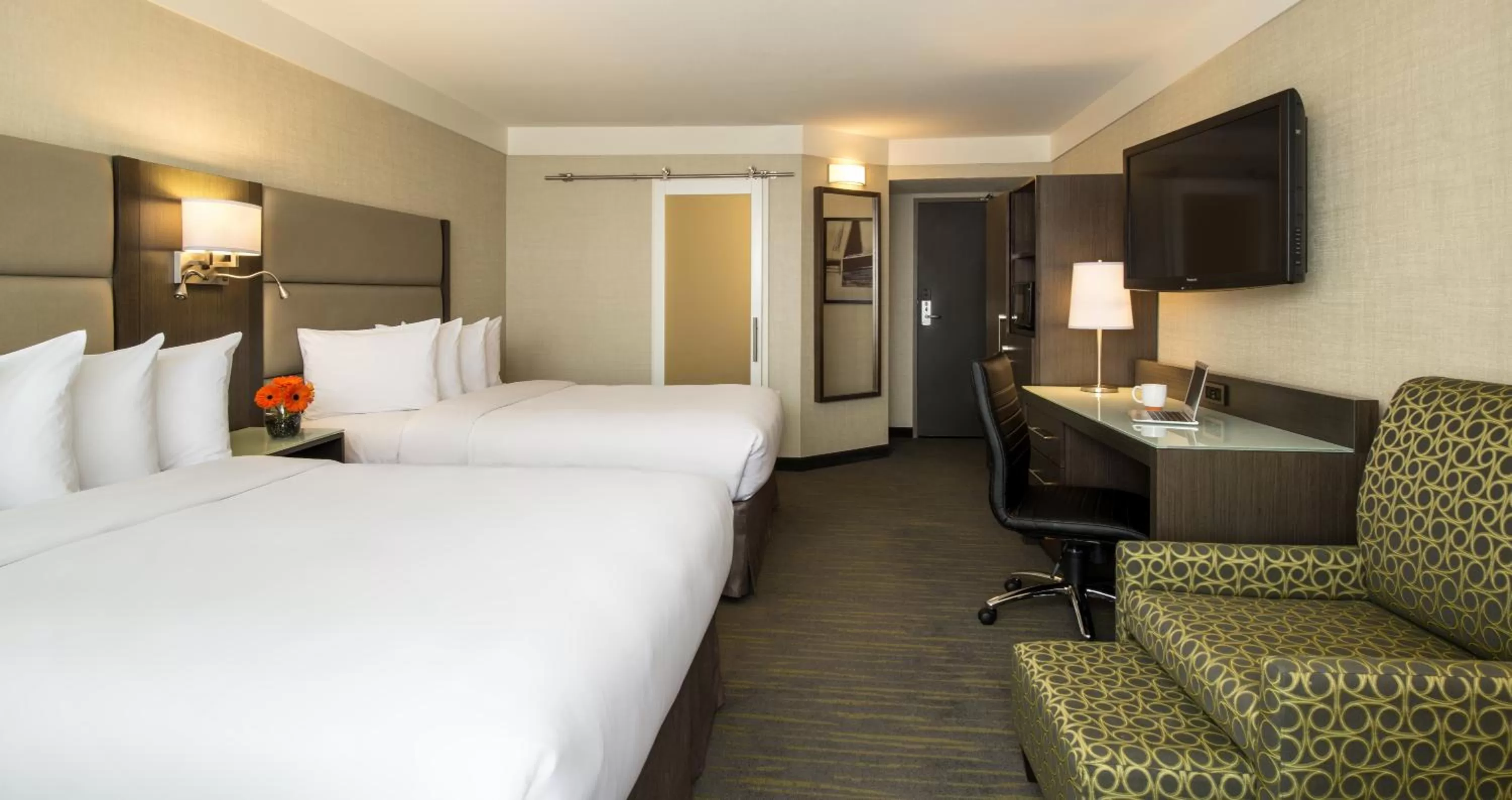 Standard Queen Room with Two Queen Beds in Saskatoon Inn & Conference Centre