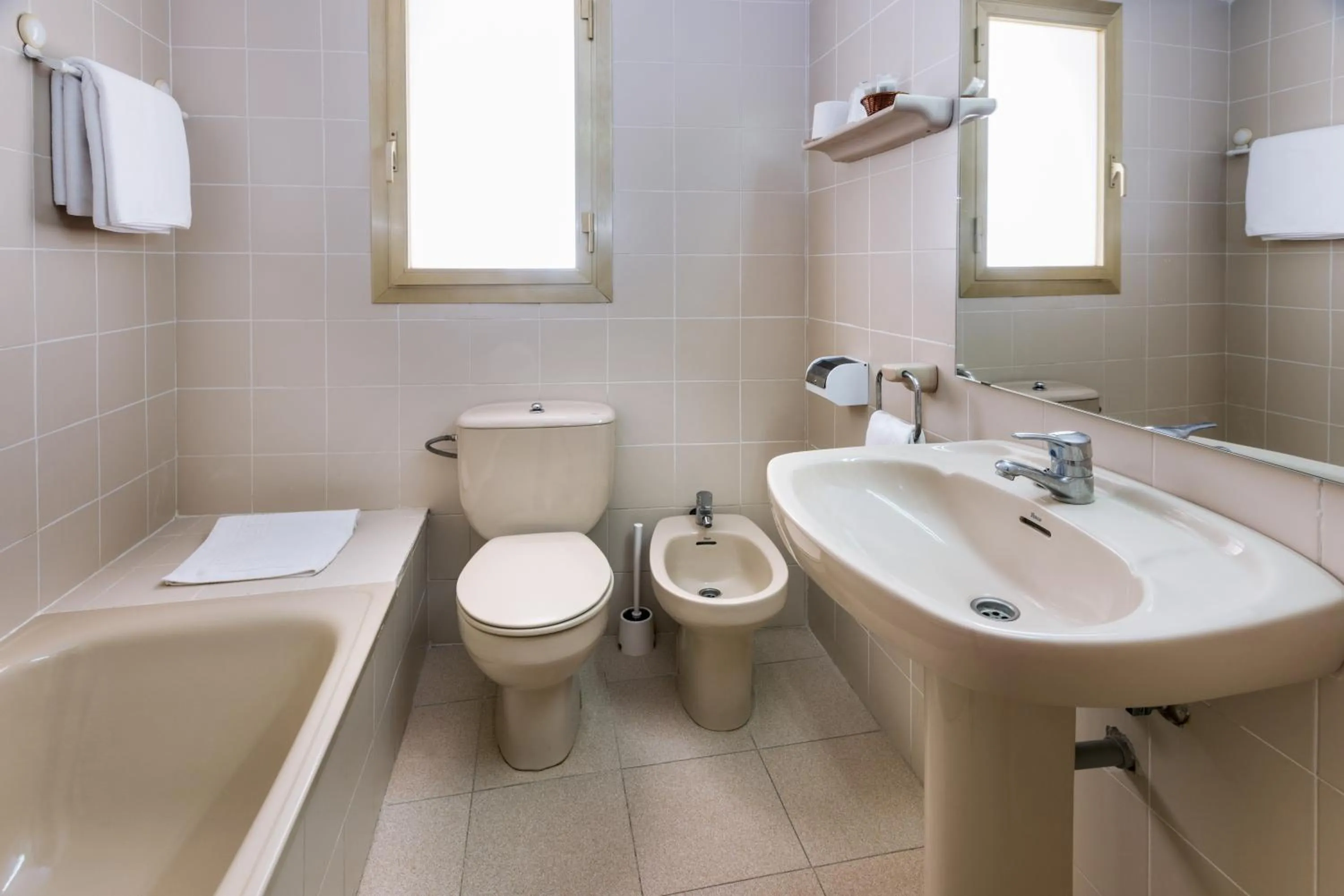 Double or Twin Room in Mercè