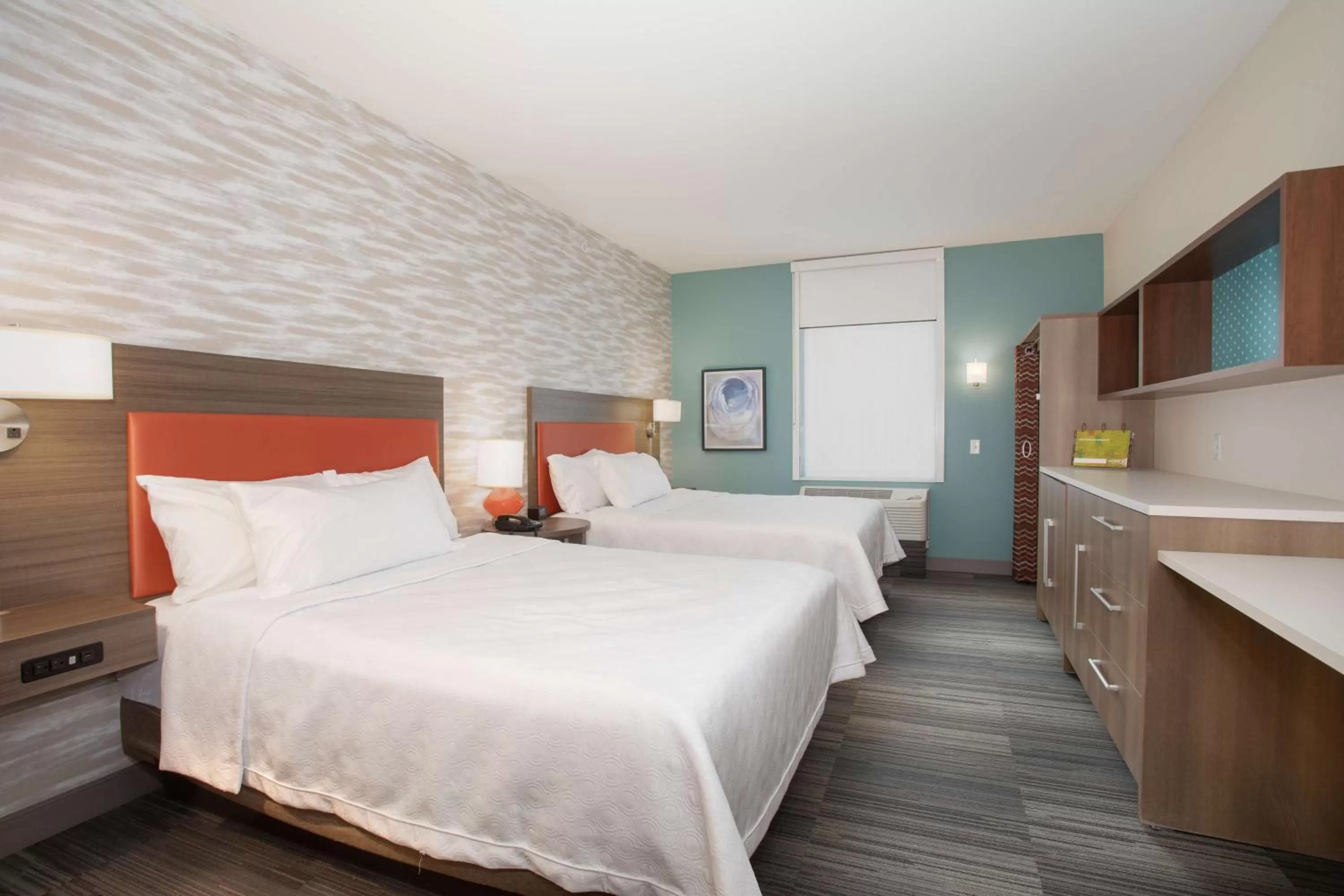 Queen Studio with Two Queen Beds - Non-Smoking in Home2 Suites By Hilton Omaha Un Medical Ctr Area