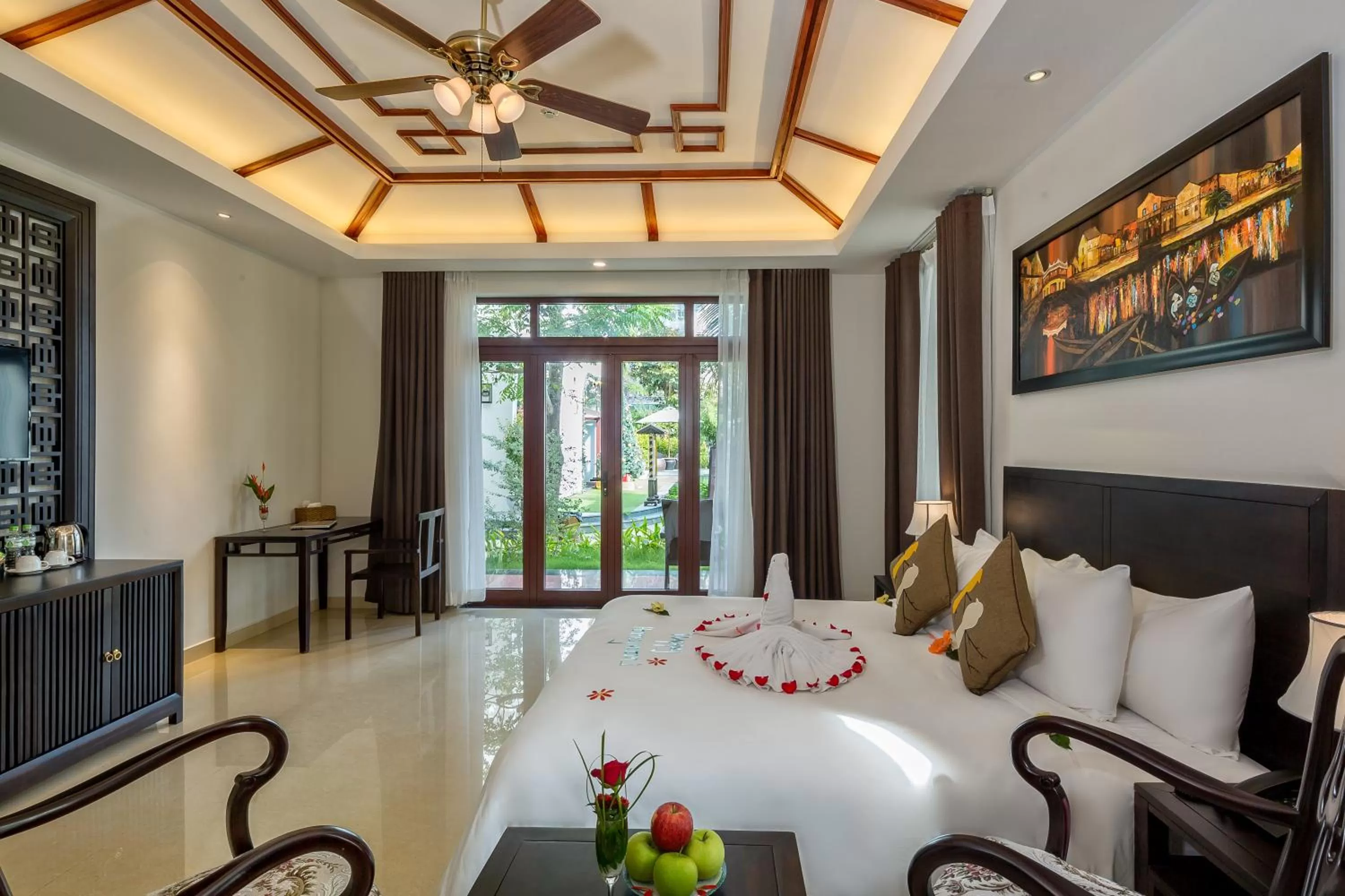 Superior Double Room with Balcony in Hoi An Emotion Boutique Villa