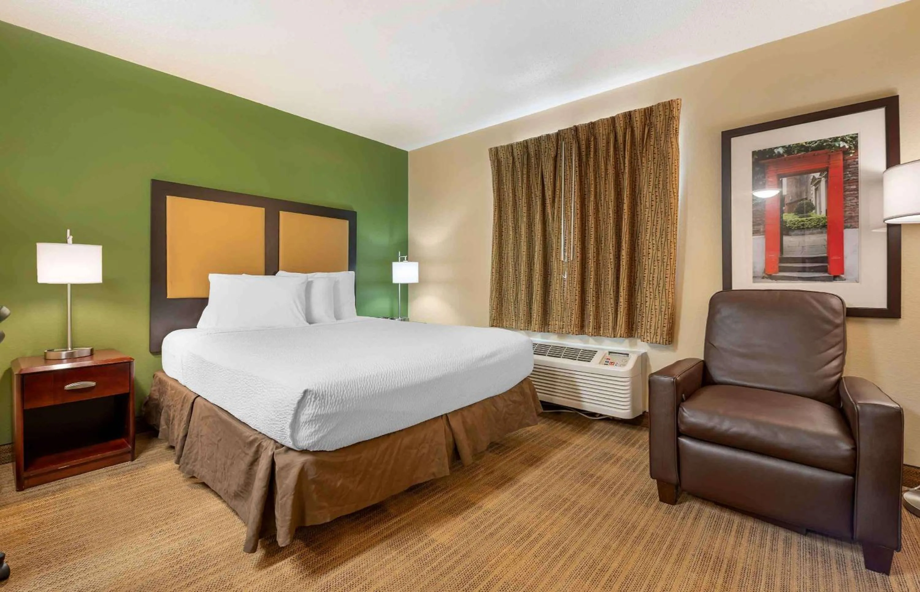 Queen Studio - Non-Smoking in Extended Stay America Suites - Indianapolis - Northwest - College Park