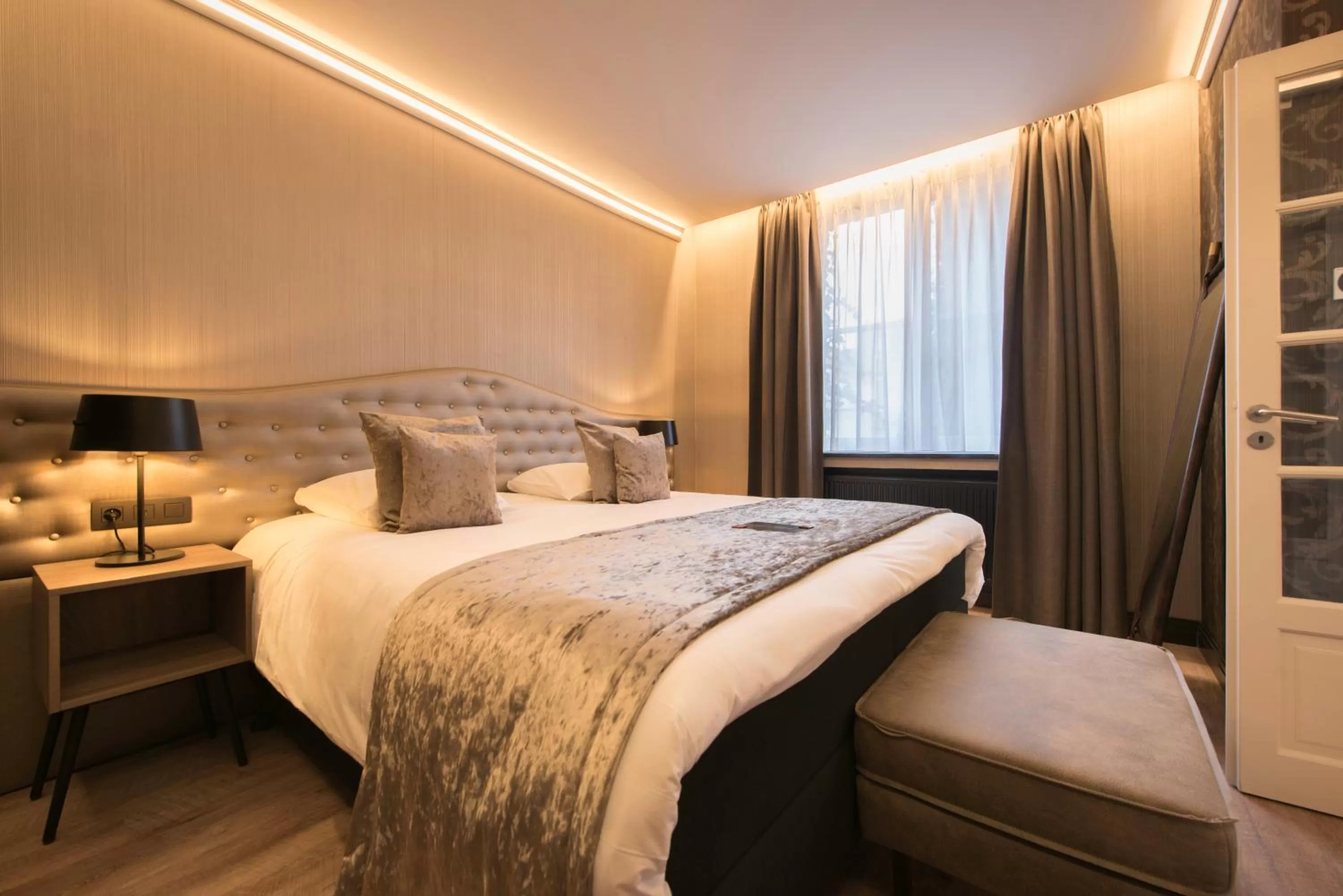 Superior Family in Hotel Acacia