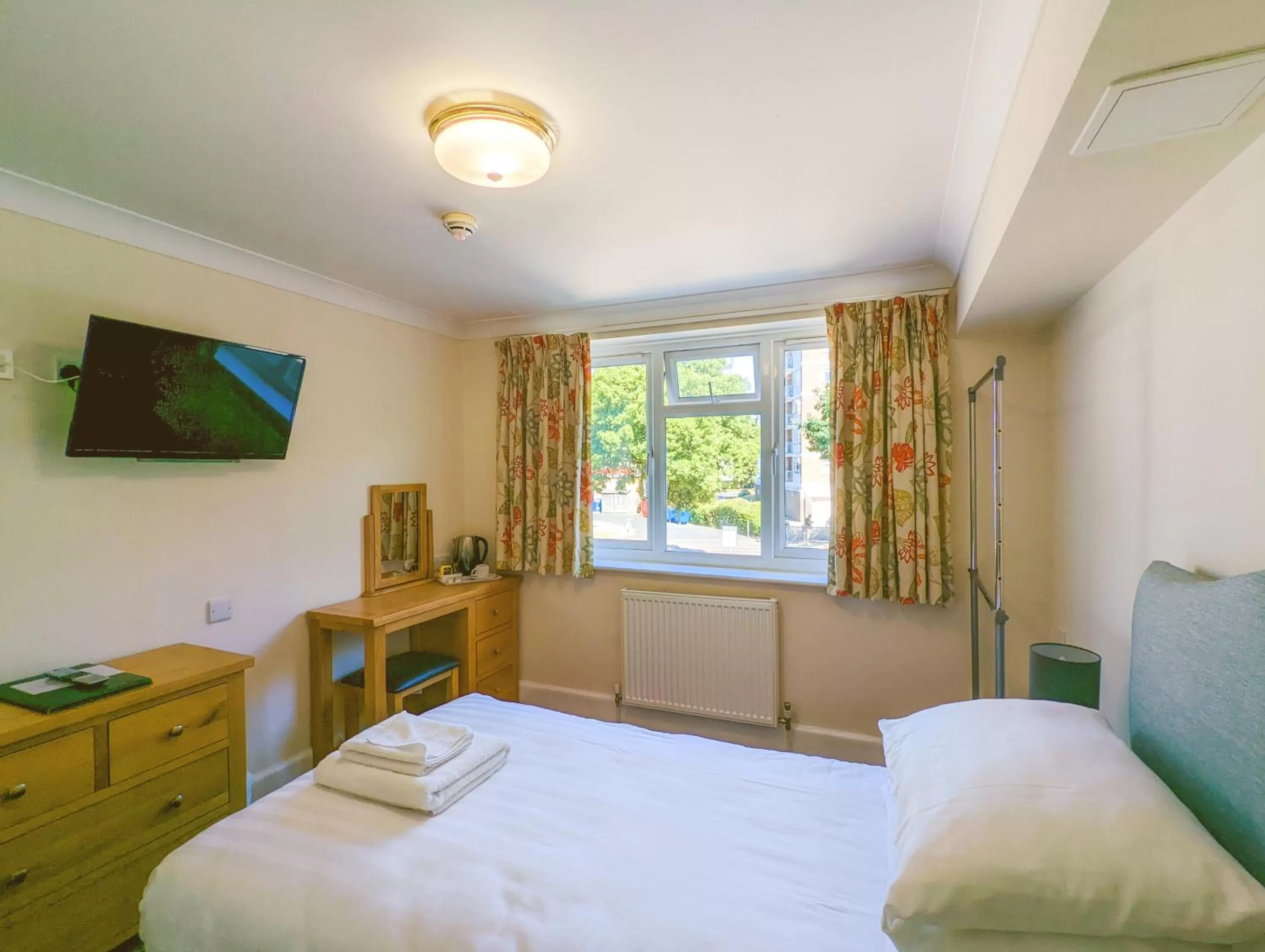 Single Room in The Grove Hotel