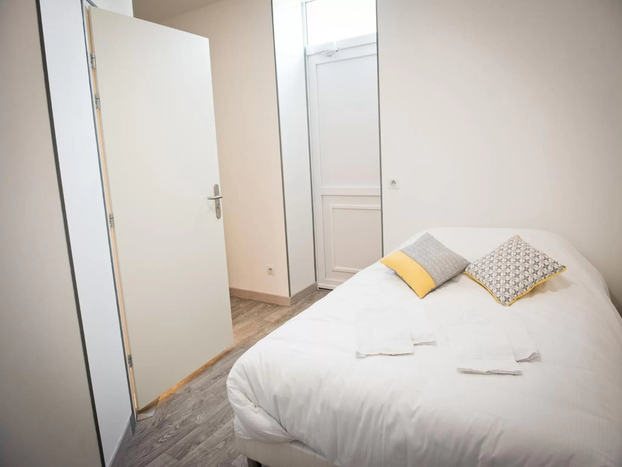 Double Room - single occupancy in Logis Hotel Restaurant Le Relais Fleuri