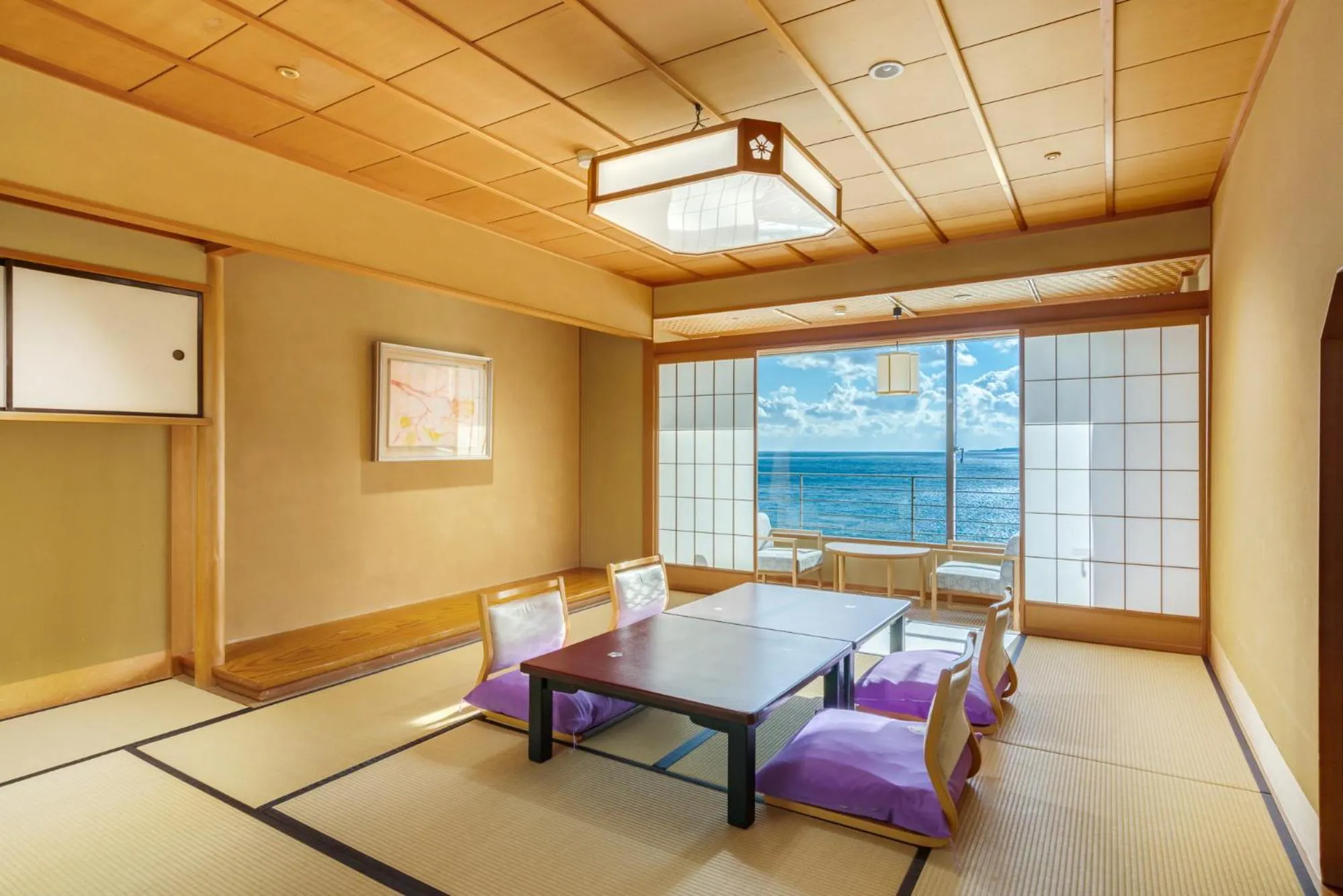 Dinner Time 19:15 - Japanese-Style Room with Standard Dinner and Breakfast - Non-Smoking in Inatori Ginsuiso