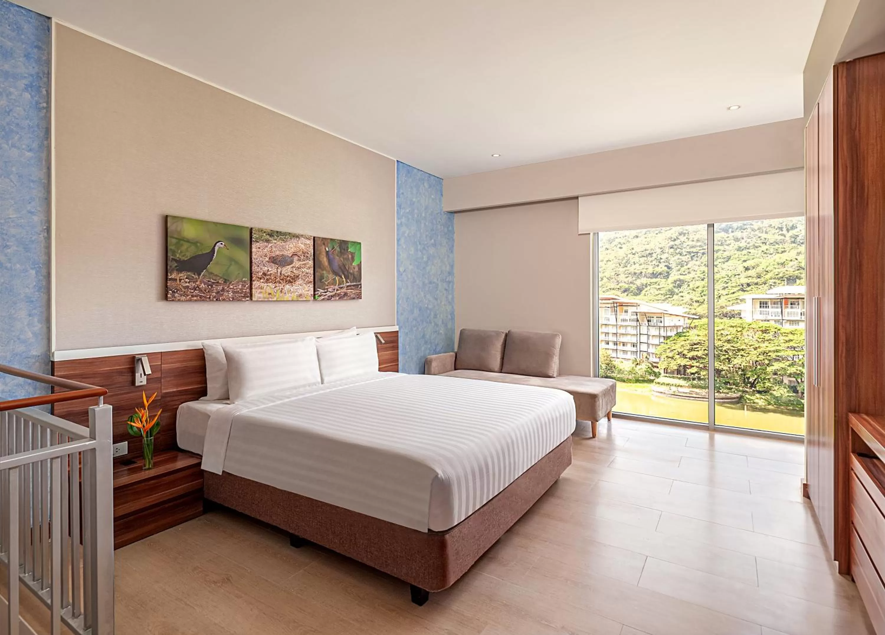 Penthouse Loft in Pico Sands Hotel