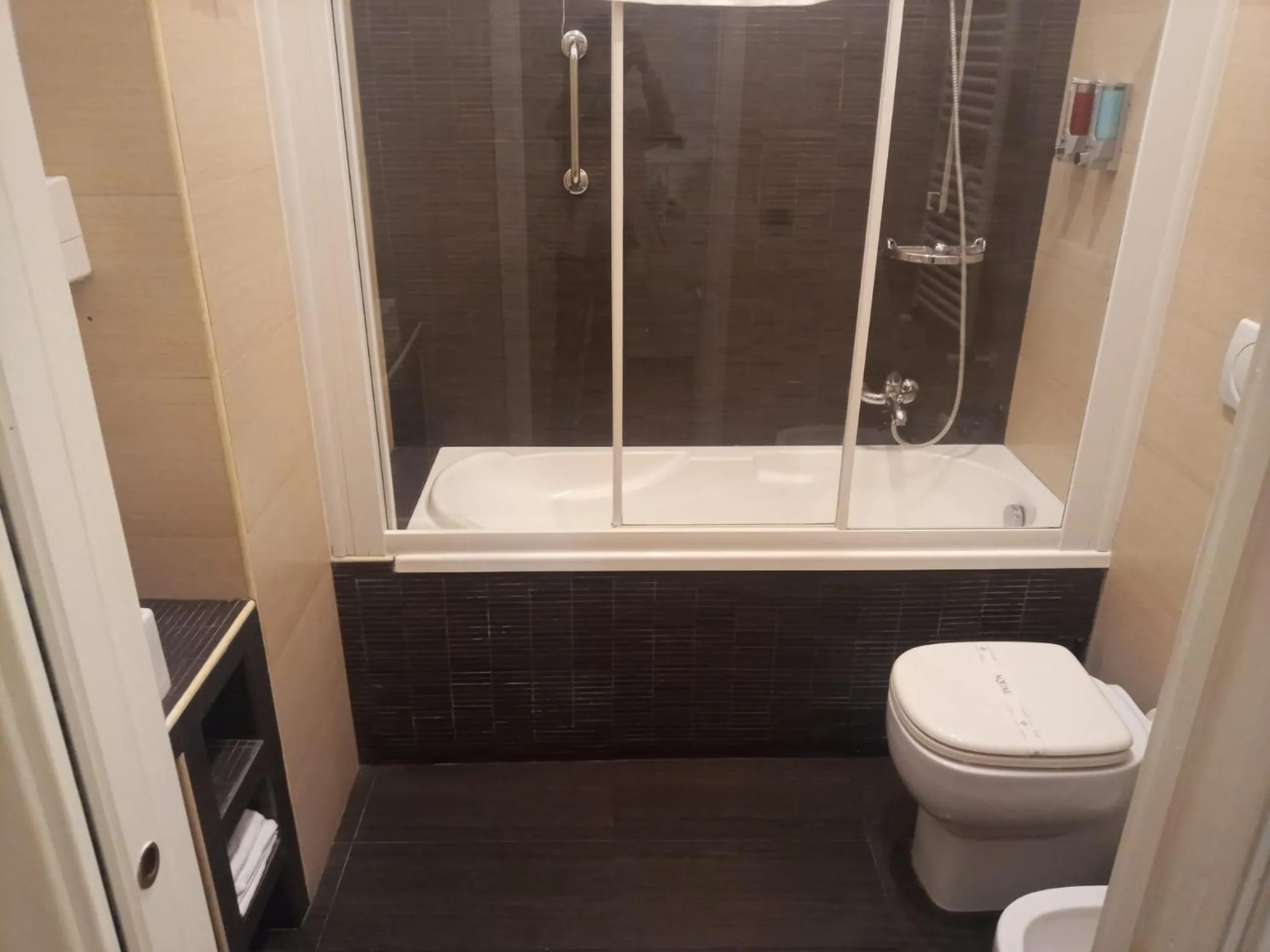 Family Suite (4 Adults) in Basilio 55 Rome