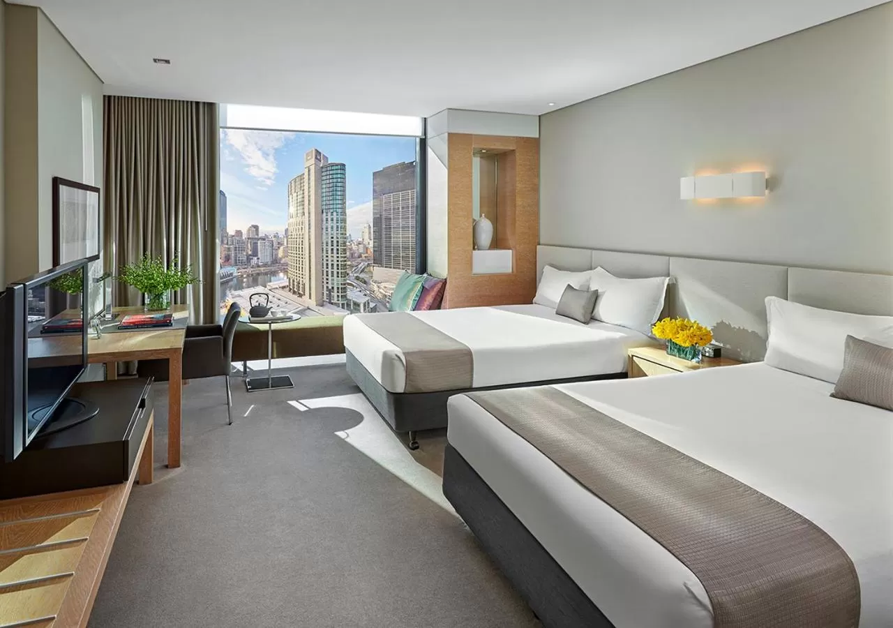 Standard Twin Room with City View in Crown Promenade Melbourne