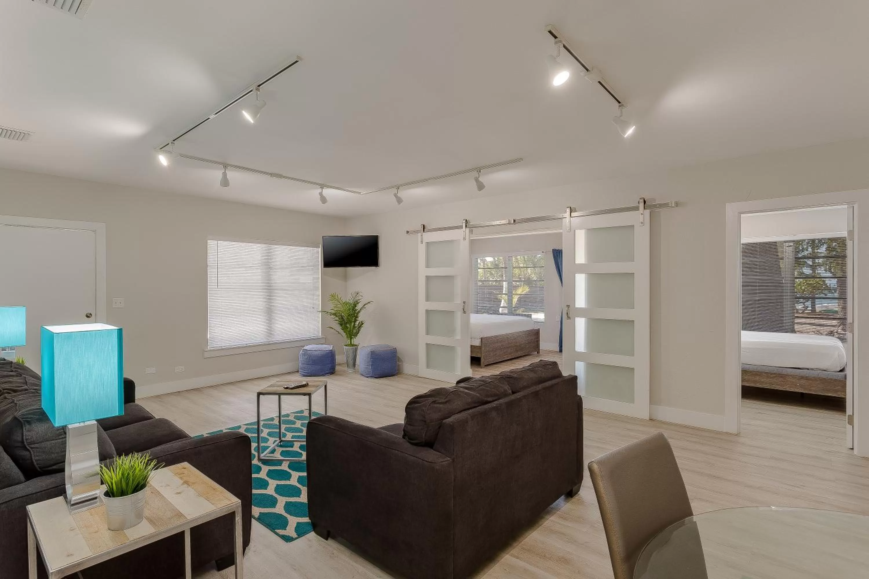 King Suite with Ocean View in Drift Hotel