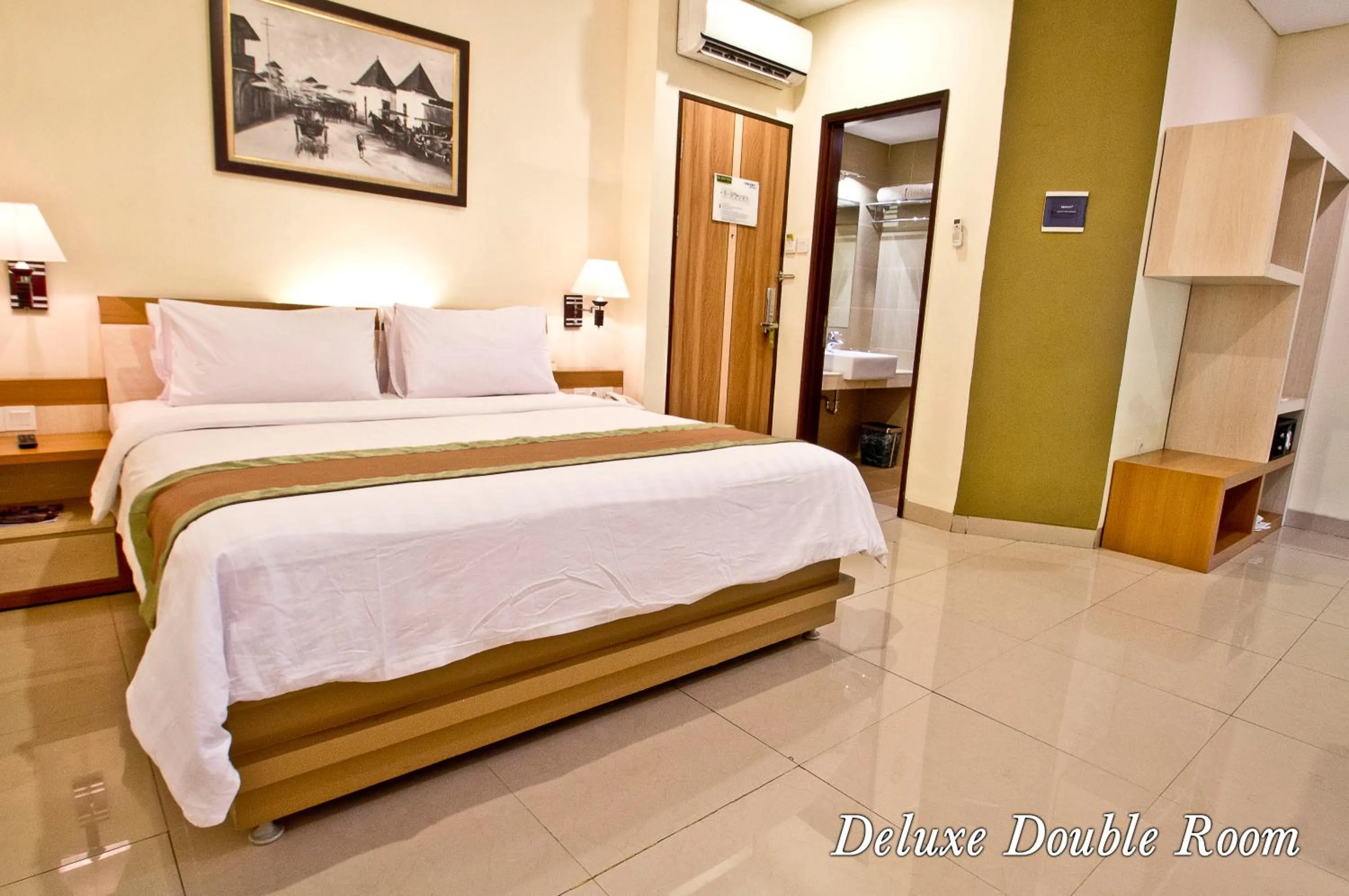 Deluxe Double Room in De Batara Hotel