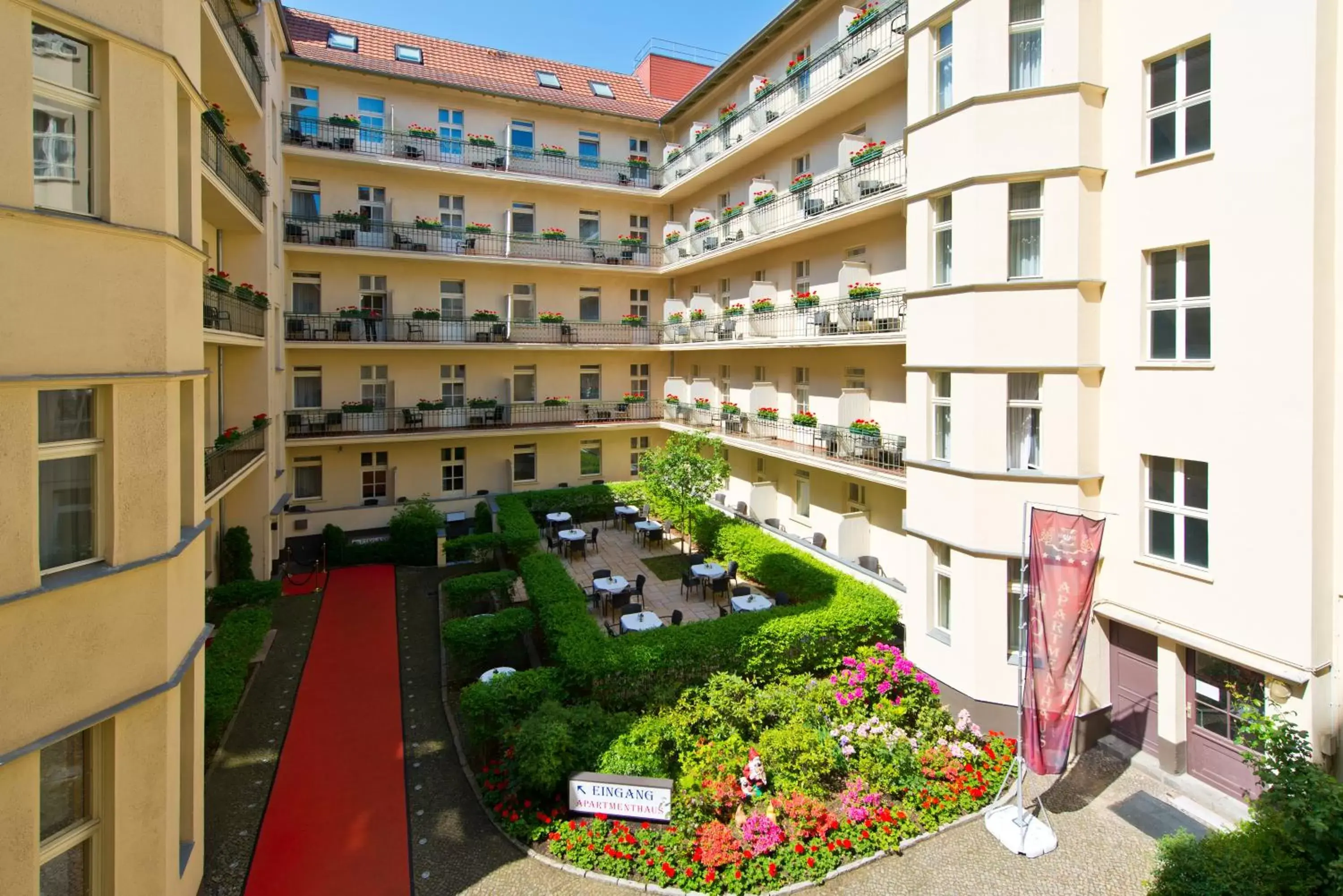 Hotel & Apartments Zarenhof Berlin Prenzlauer Berg Hotel & Apartments Zarenhof Berlin Prenzlauer Berg