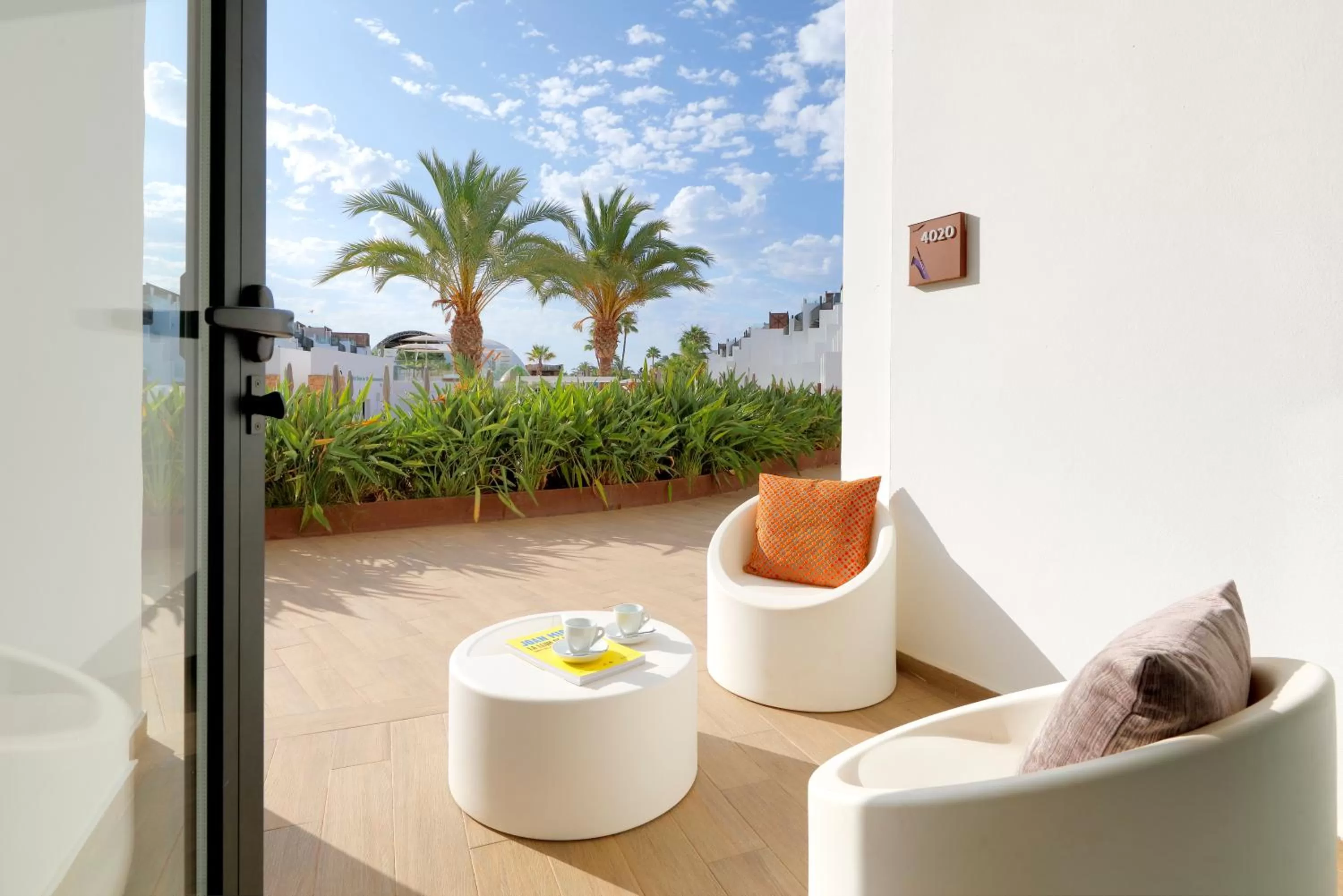 Connecting Band Studio Suite Silver in The Site Hotel Ibiza New Opening 2026
