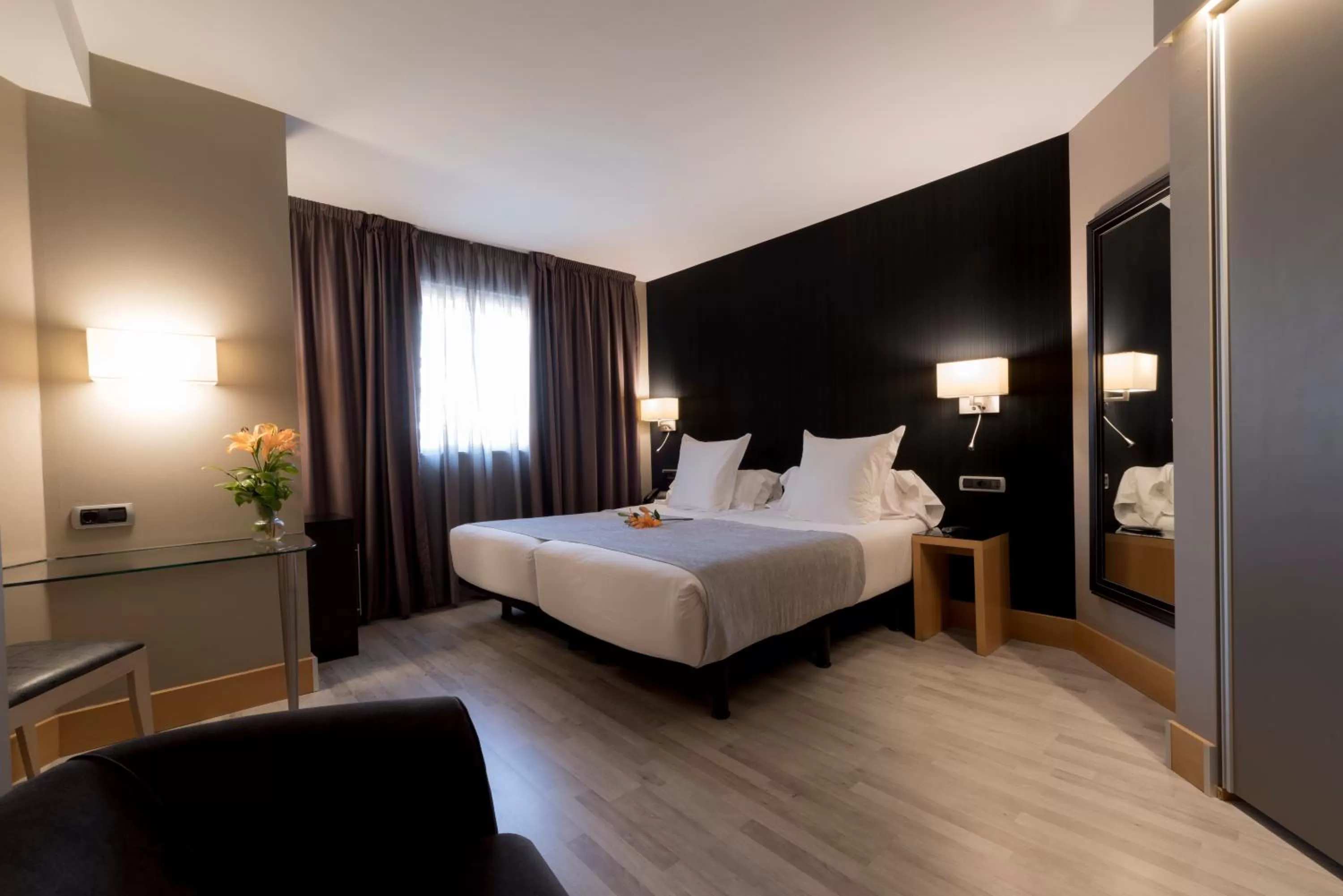 Single Room - single occupancy in Hotel Plaza