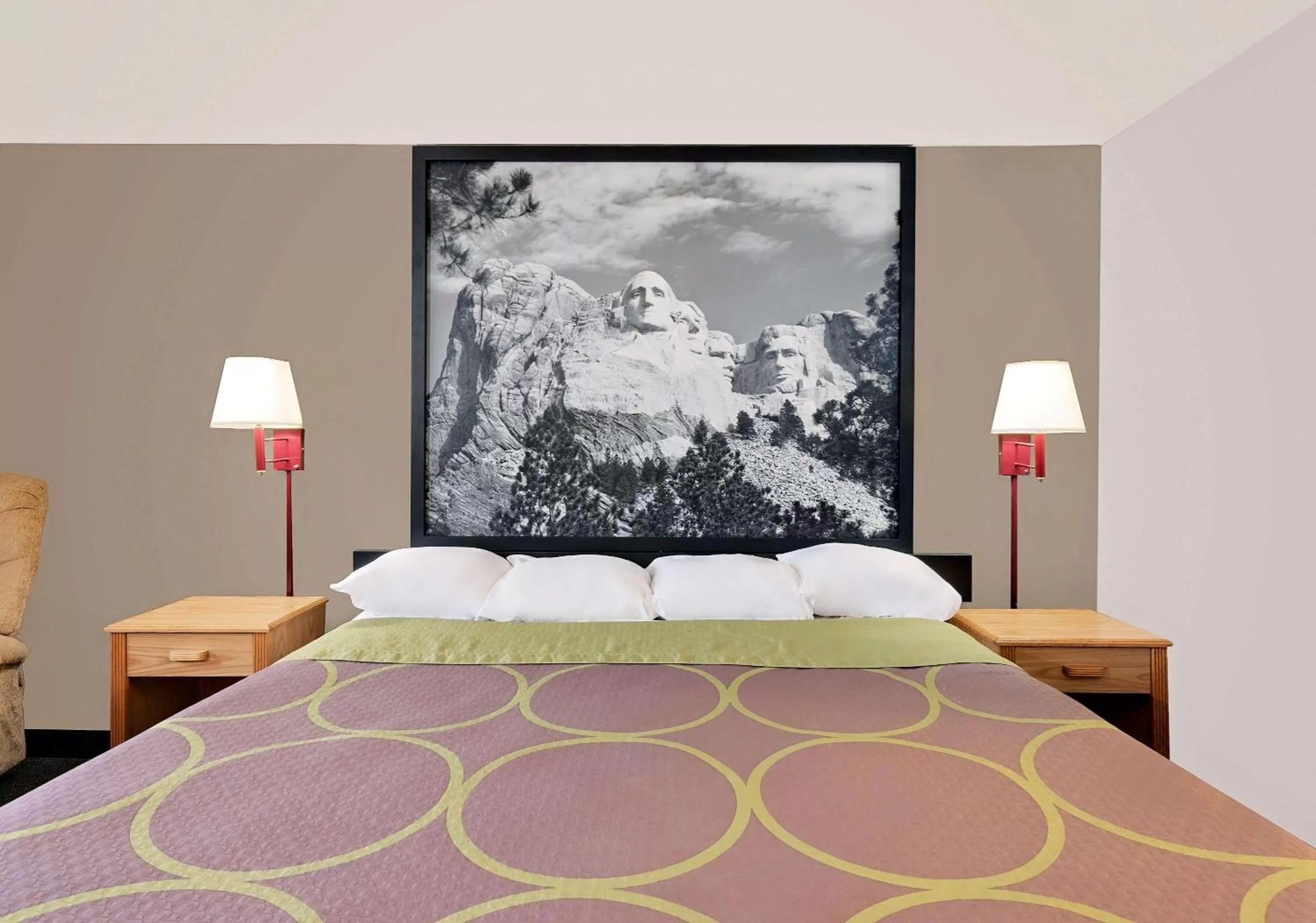 King Room -Smoking in Super 8 by Wyndham Spearfish