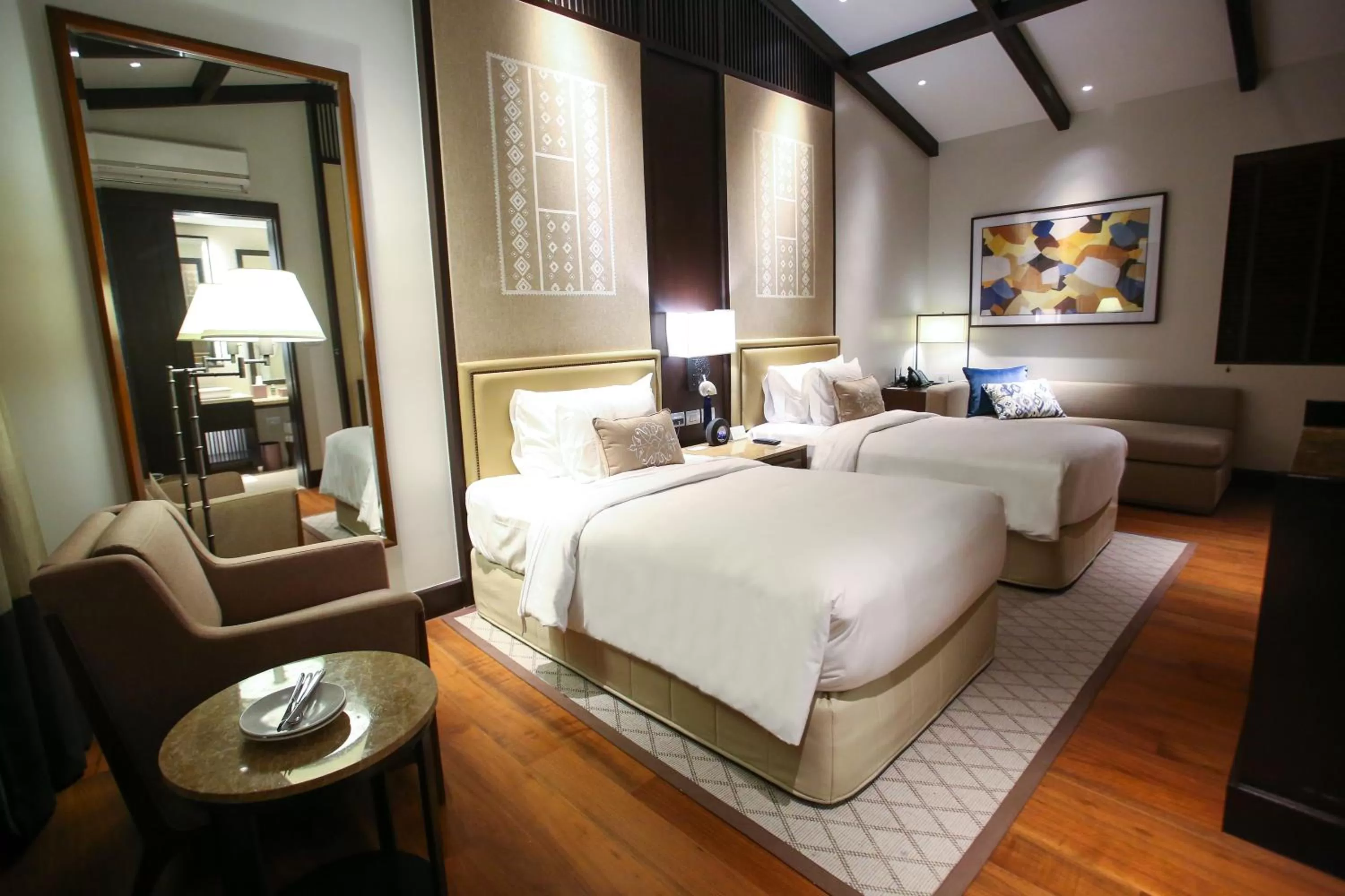 Junior Suite Twin in Anya Resort Tagaytay