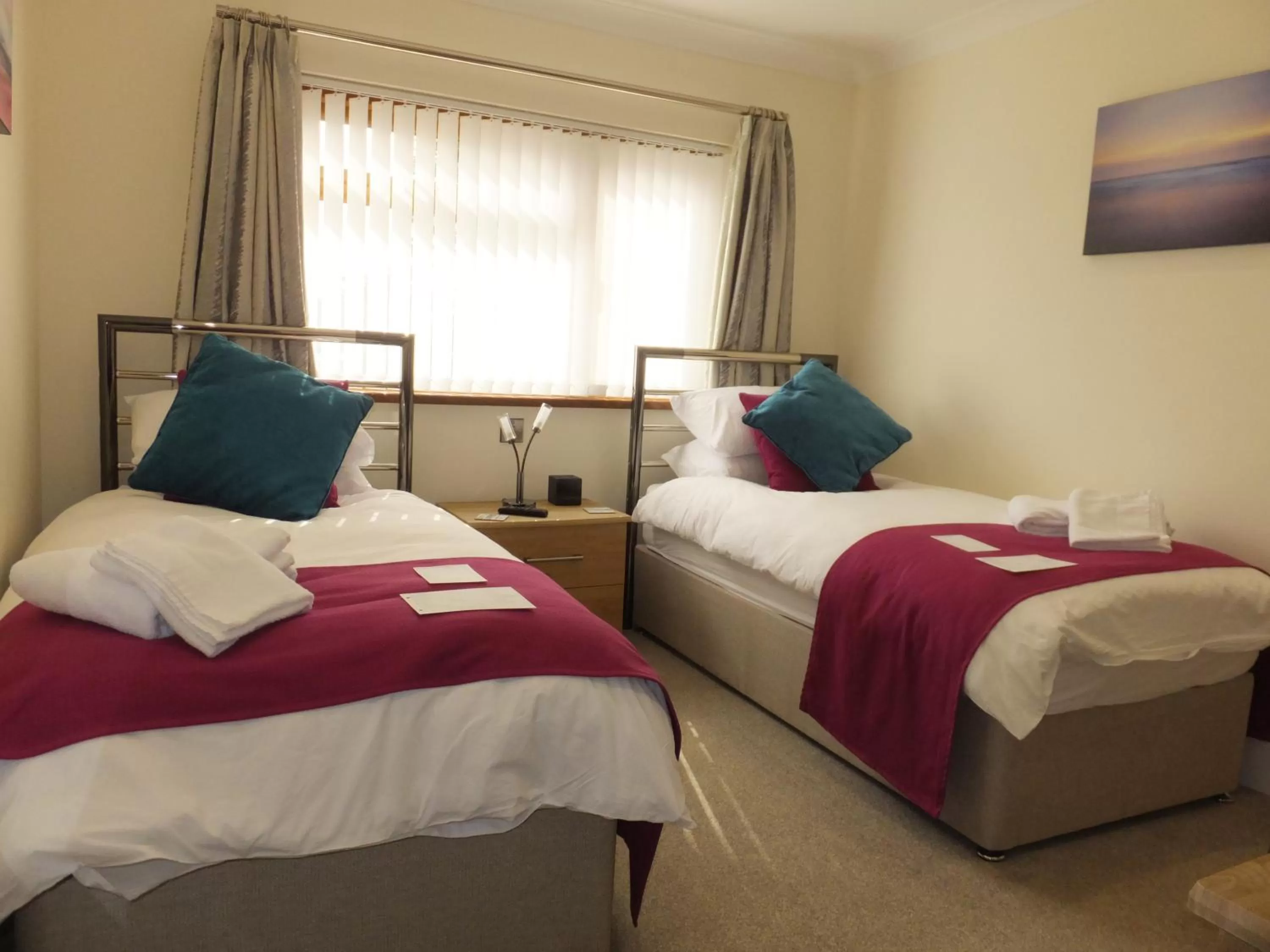 Standard Twin Room in Rose Vean Bed & Breakfast