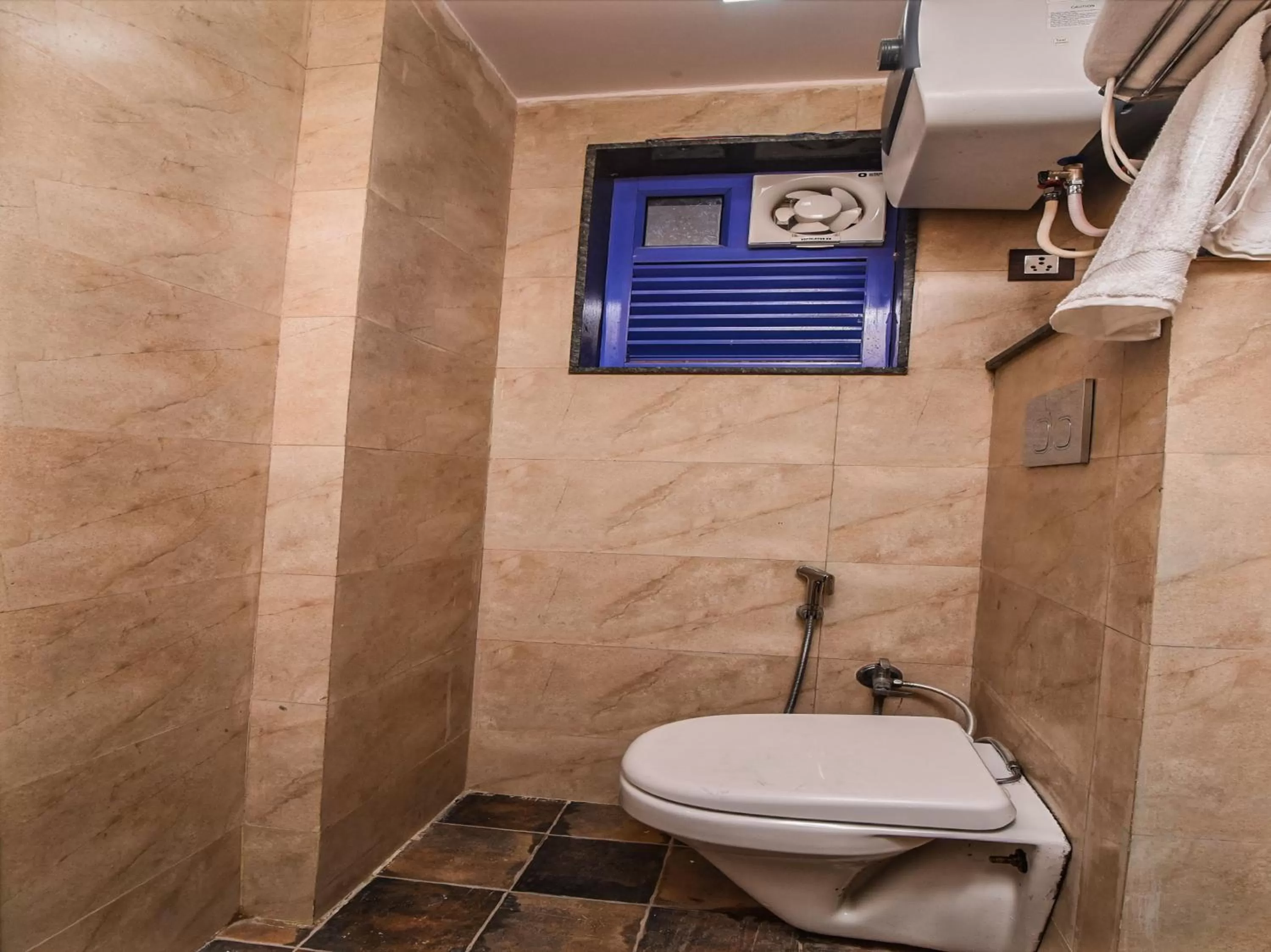 Standard Double or Twin Room in Hotel Dollar Inn