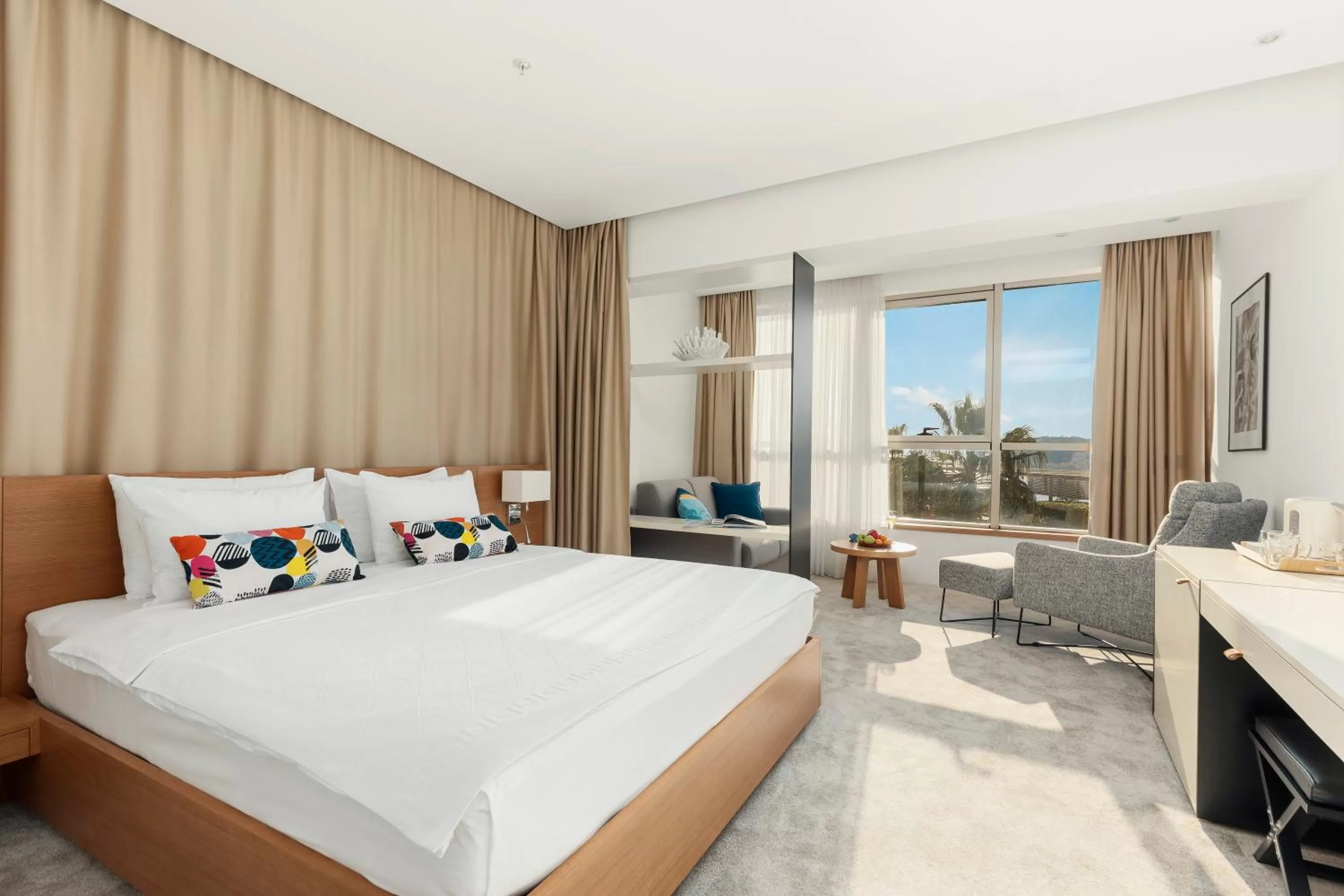 Superior Double Room with Garden View in Hotel Harmonia by Dukley