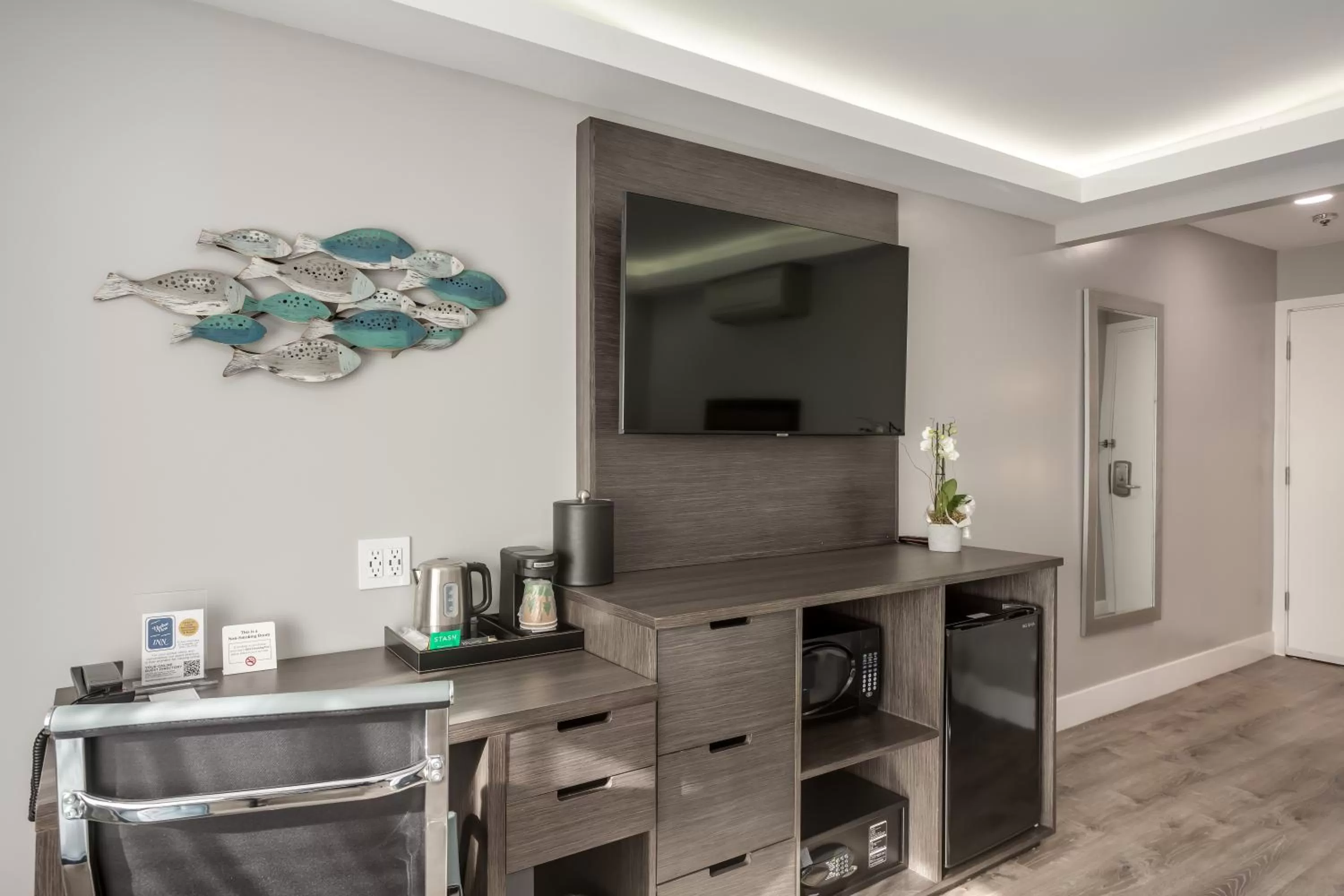 King Room in Harbor View Inn