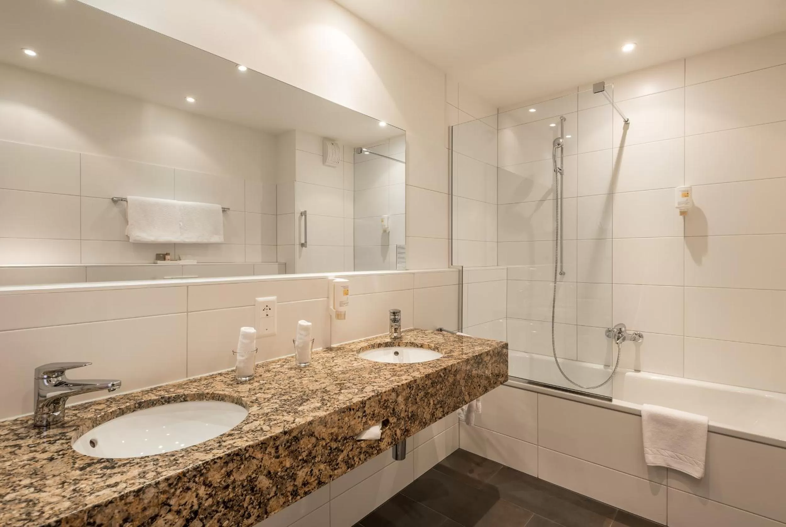 Junior Suite in Hotel Monopol Luzern