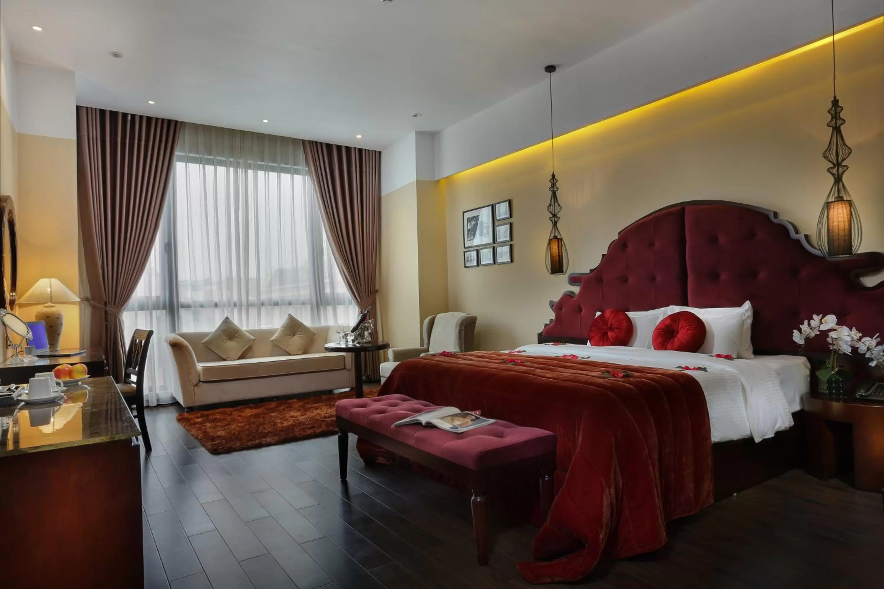 Suite with City View in Hanoi Marvellous Hotel & Spa