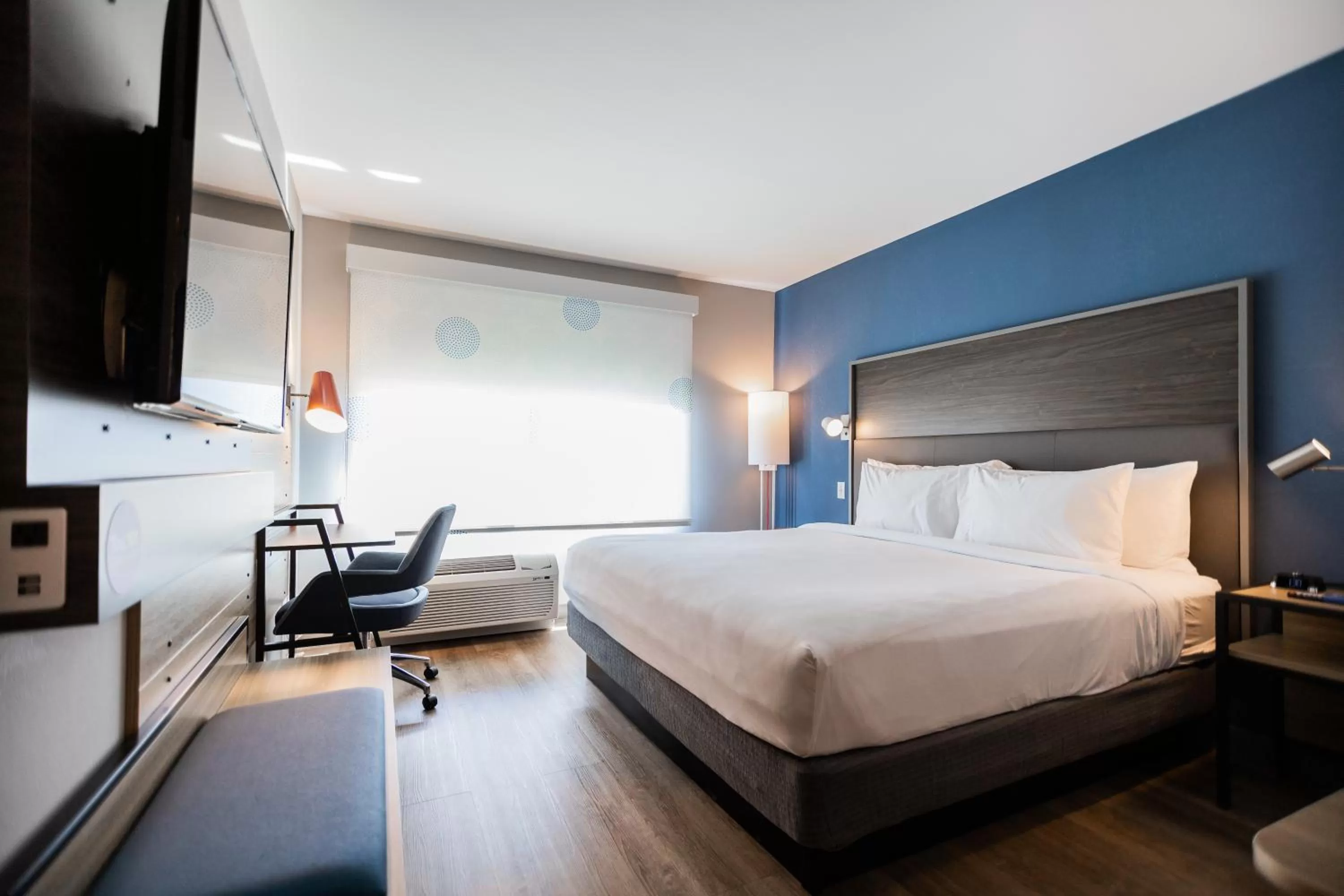 King Room in Tru By Hilton Yarmouth, Ns