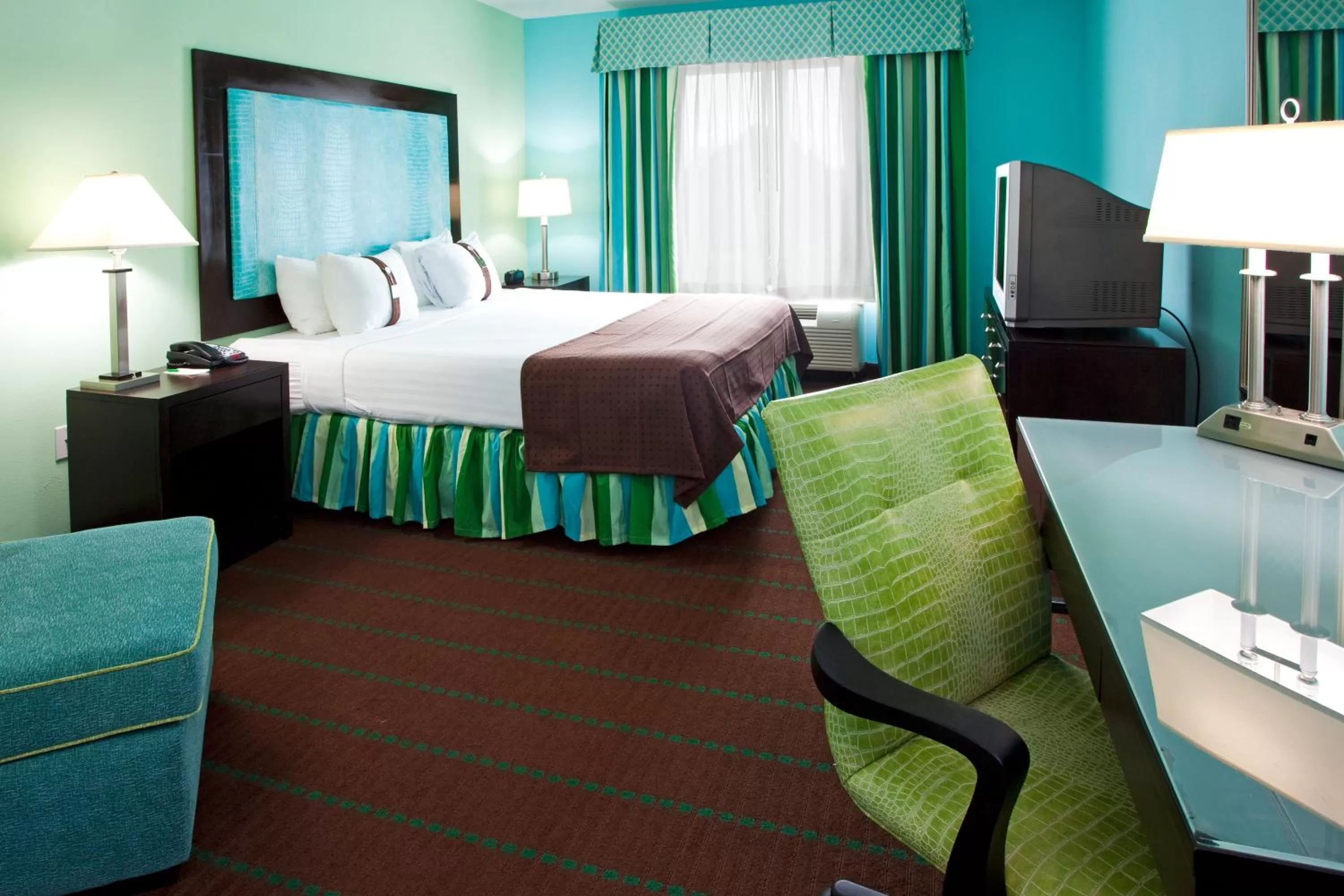 King Room - Mobility Access/Roll in Shower - Non-Smoking in Holiday Inn Hotel & Suites Ocala Conference Center by IHG