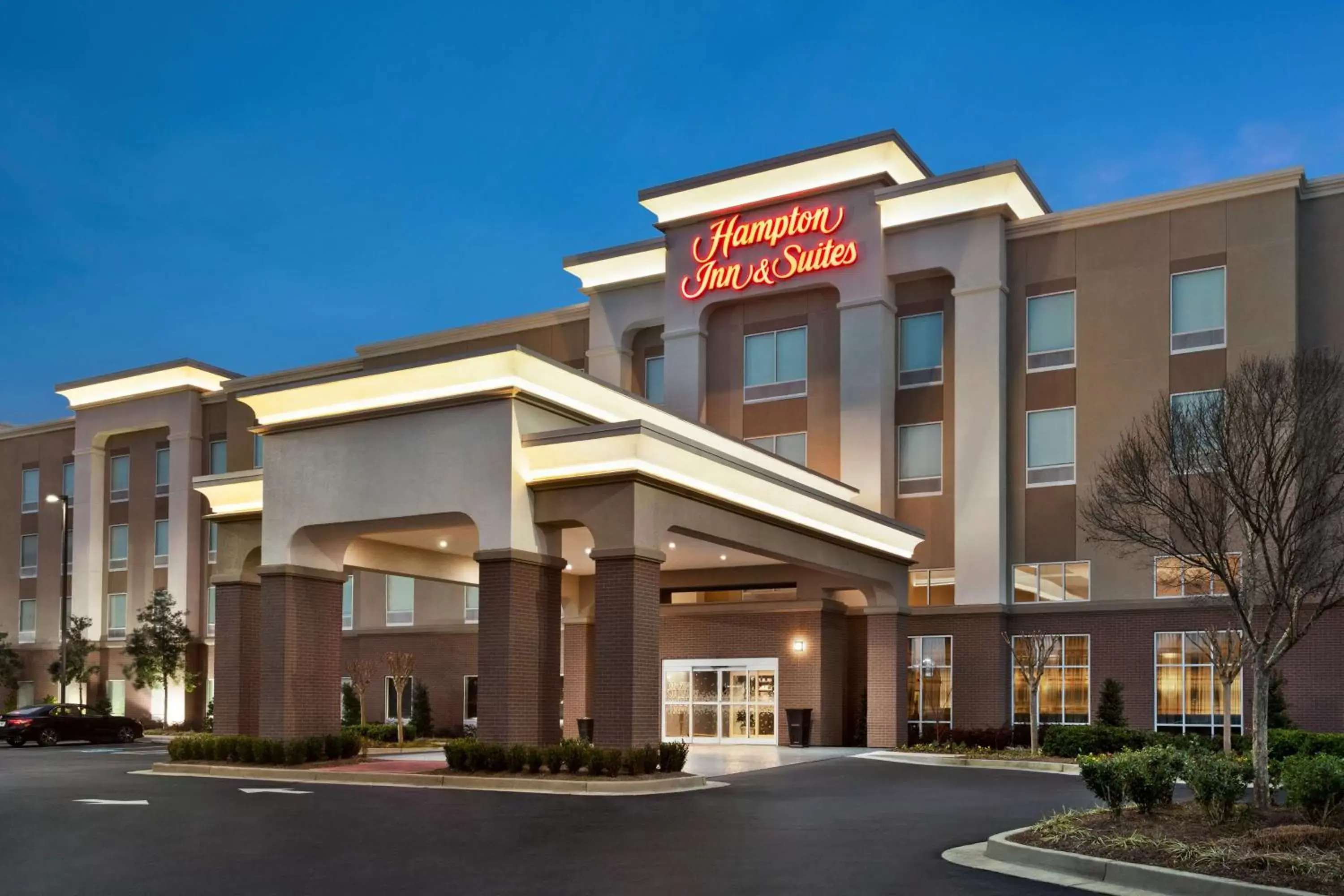 Hampton Inn & Suites Atlanta Airport West Camp Creek Pkwy Hampton Inn & Suites Atlanta Airport West Camp Creek Pkwy