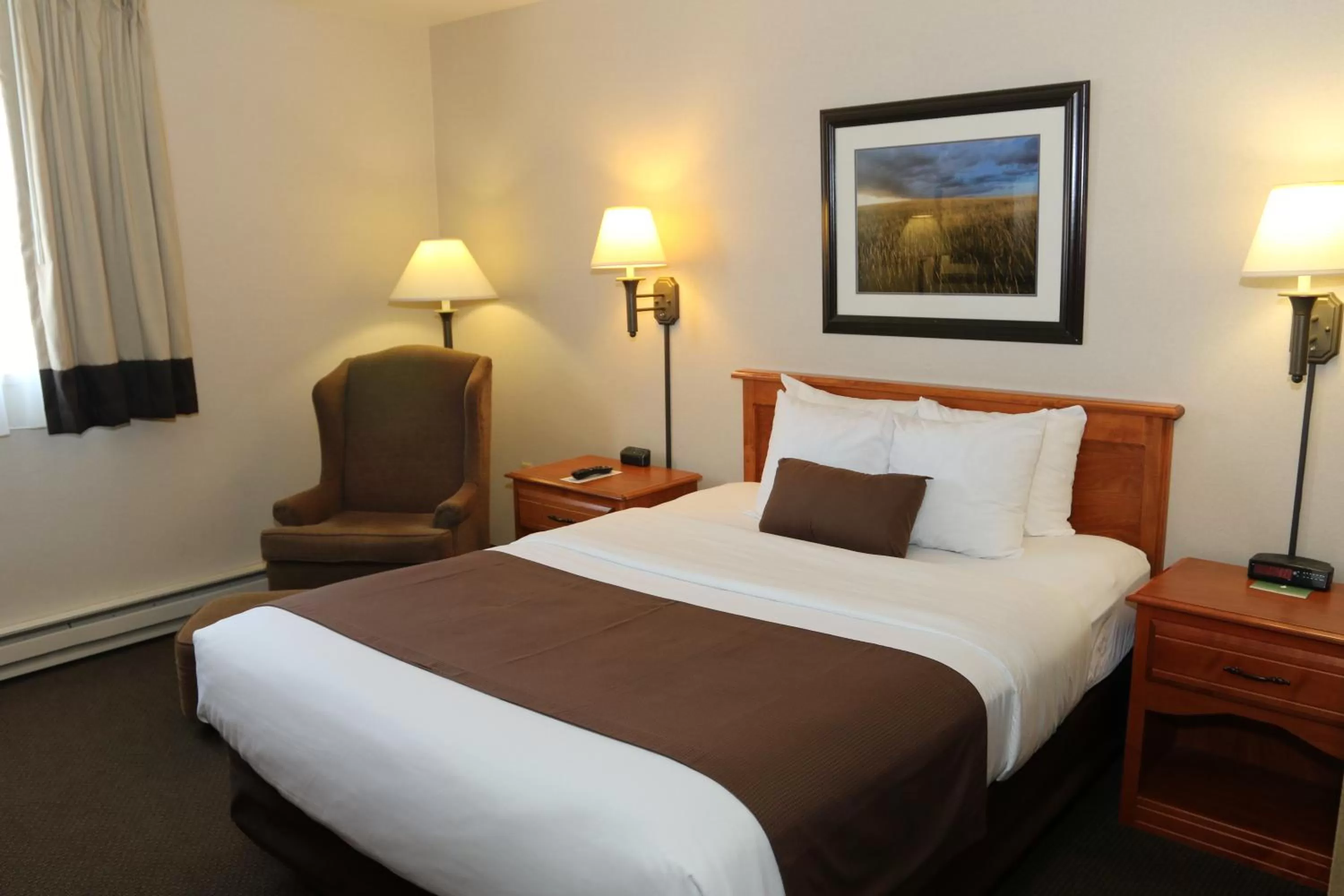 Queen Room - Disability Access - Roll in Shower in Motel 6 Minot, ND