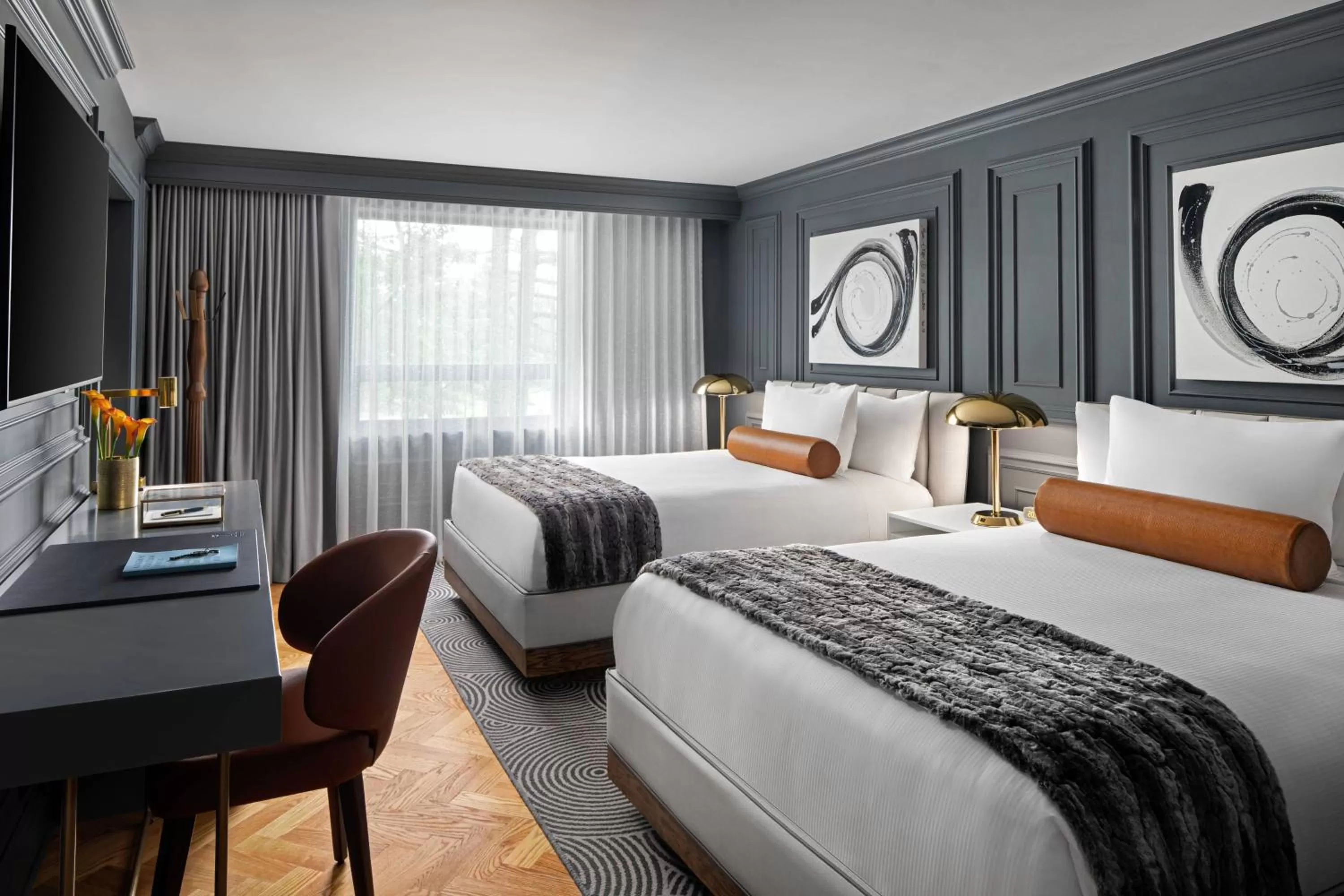 Premium Double Queen Beds, Larger Guest room, 2 Queen in The Drake Oak Brook, Autograph Collection