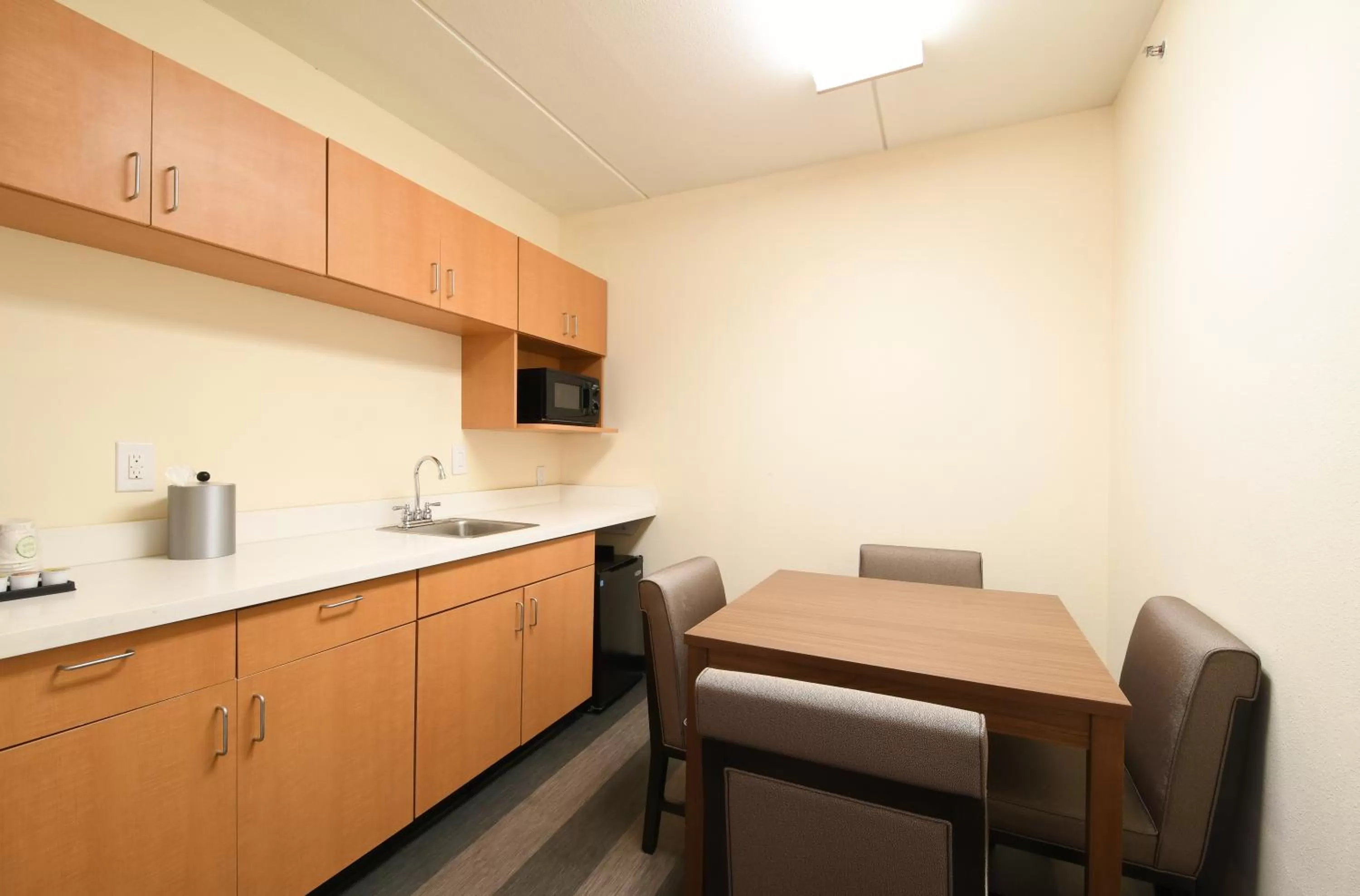 Executive Queen Room with Two Queen Beds - Non-Smoking in Holiday Inn Fredericksburg - Conference Center by IHG