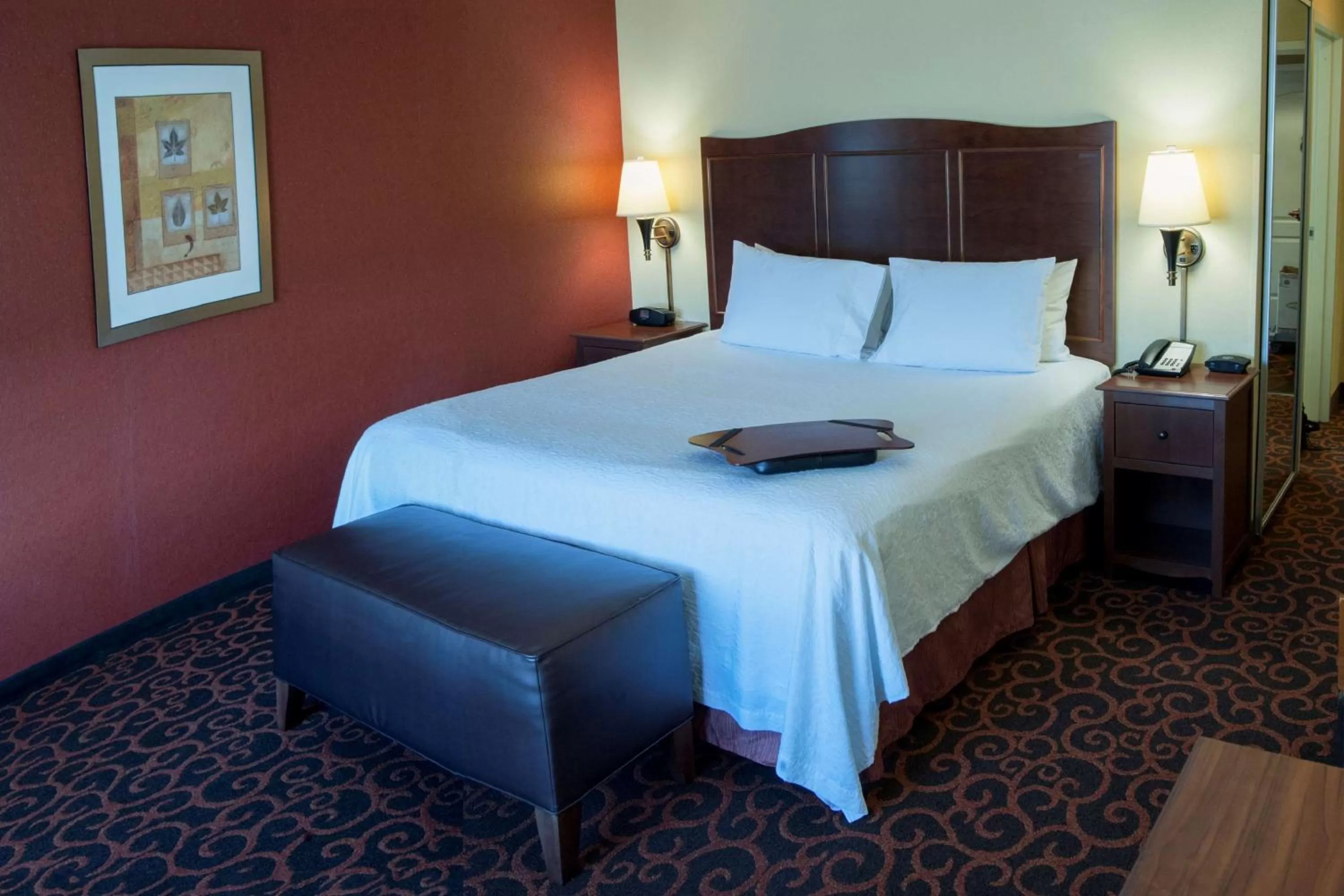 King Room with King Bed - Non-Smoking in Hampton Inn & Suites Aberdeen