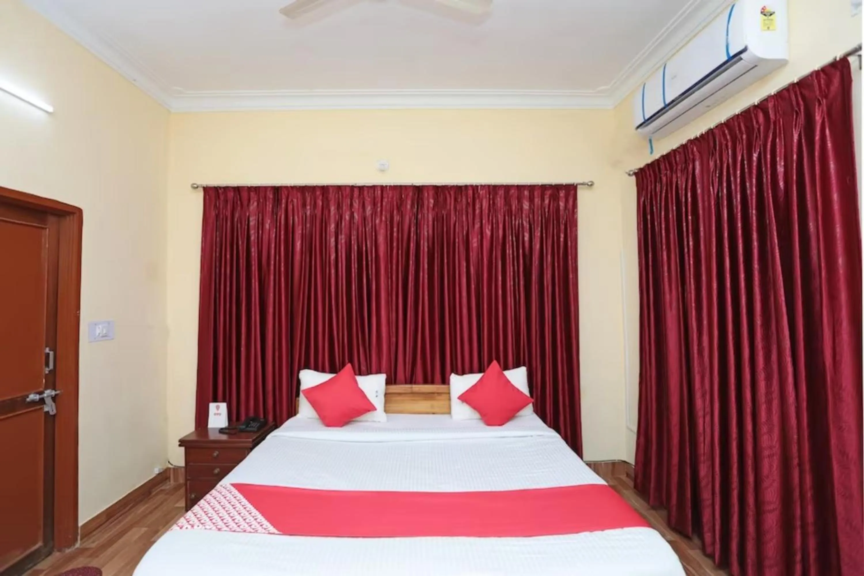 Goroomgo Pink Villa Guest House Bhubaneswar